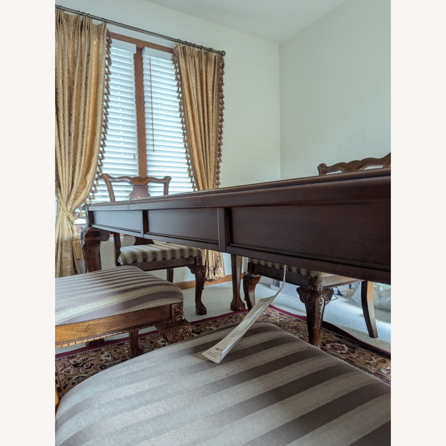 Ashley Furniture Glenn Eagle Dining Set - image-10