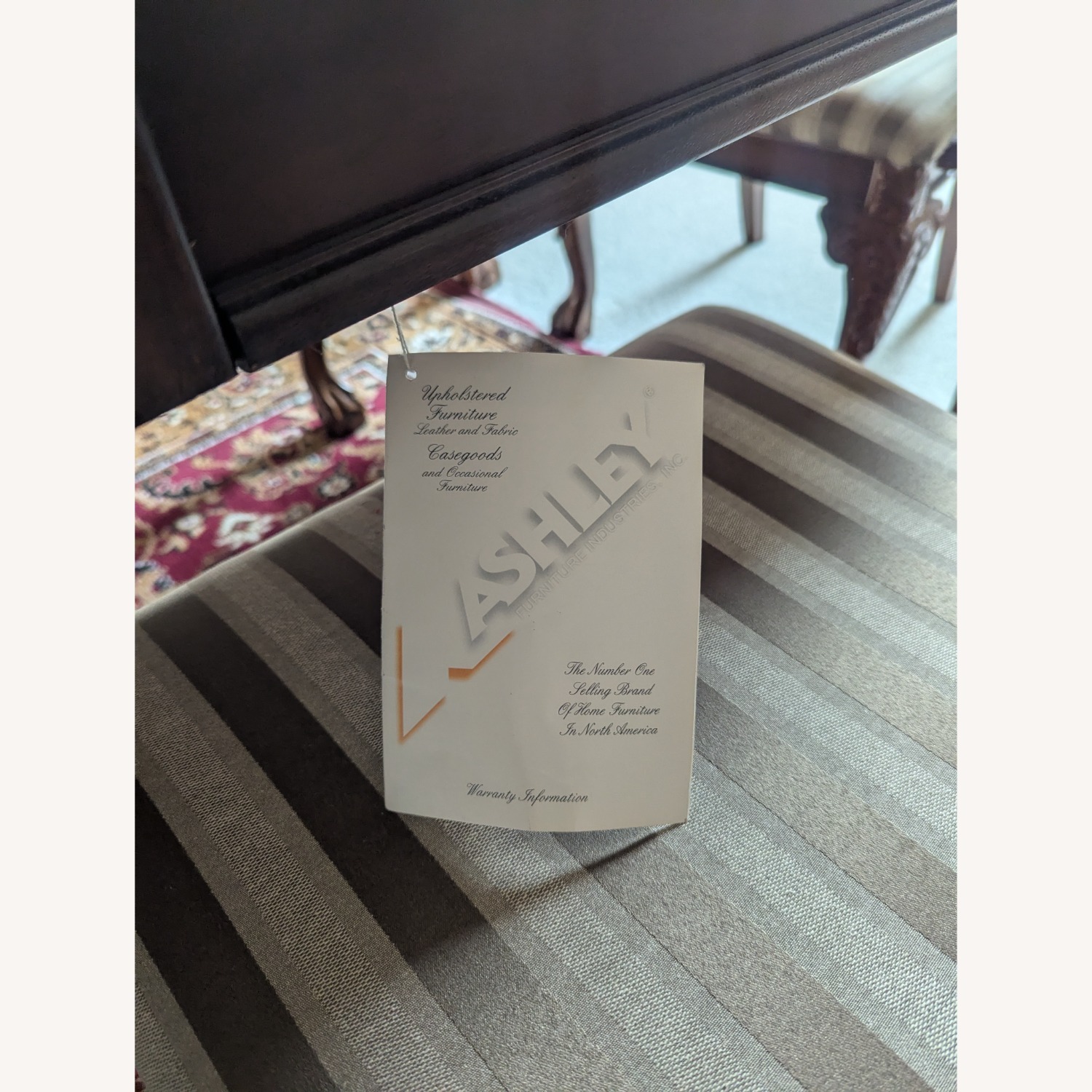 Ashley Furniture Glenn Eagle Dining Set - image-11