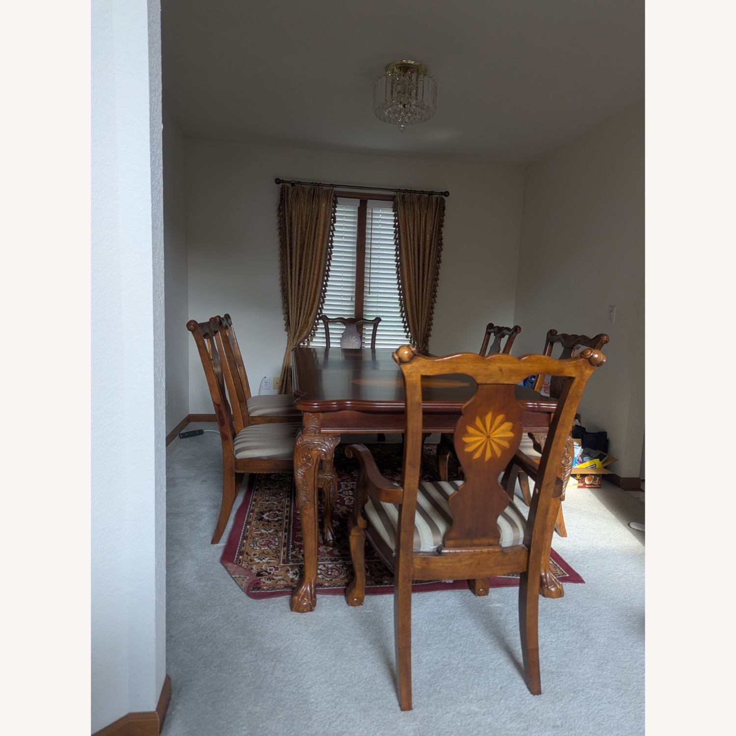 Ashley Furniture Glenn Eagle Dining Set - image-2