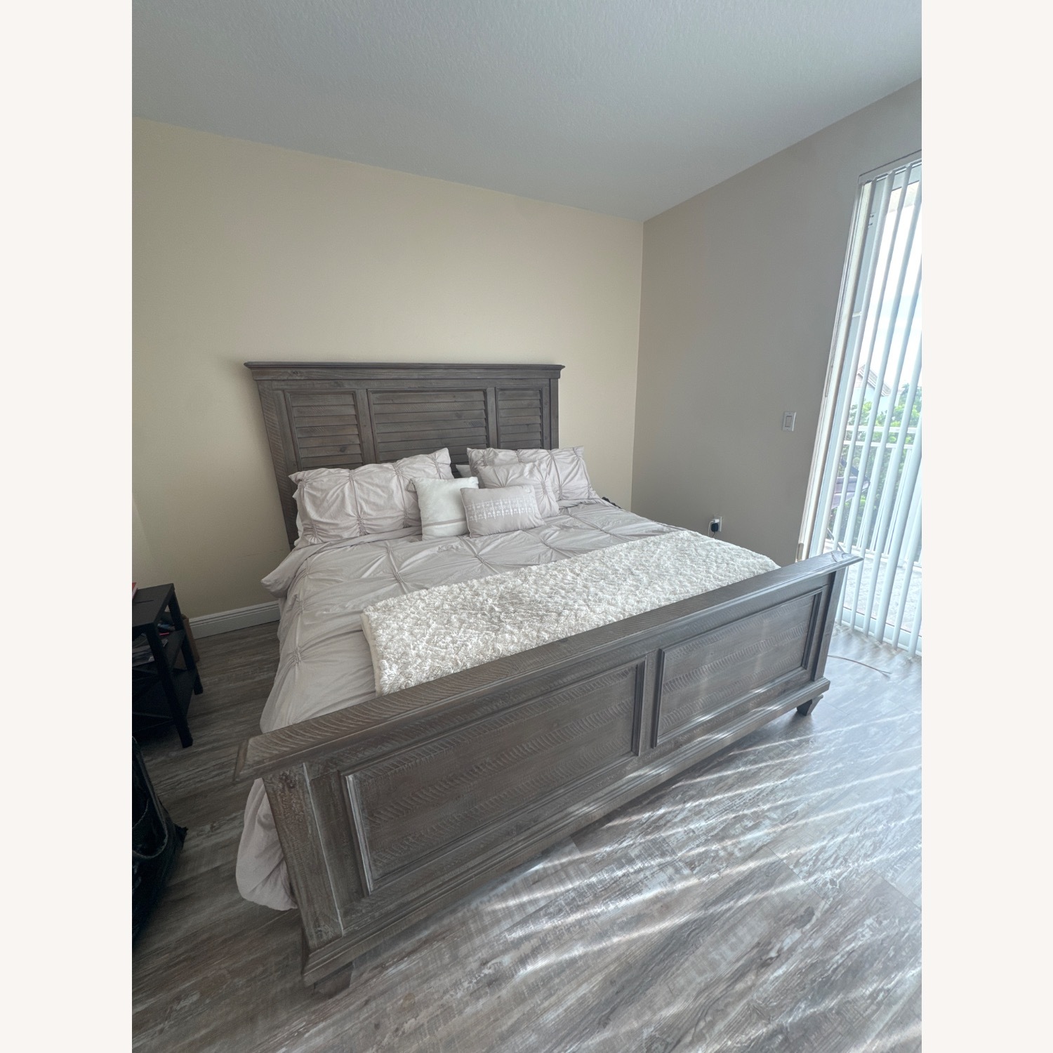 City Furniture King Bed - image-1