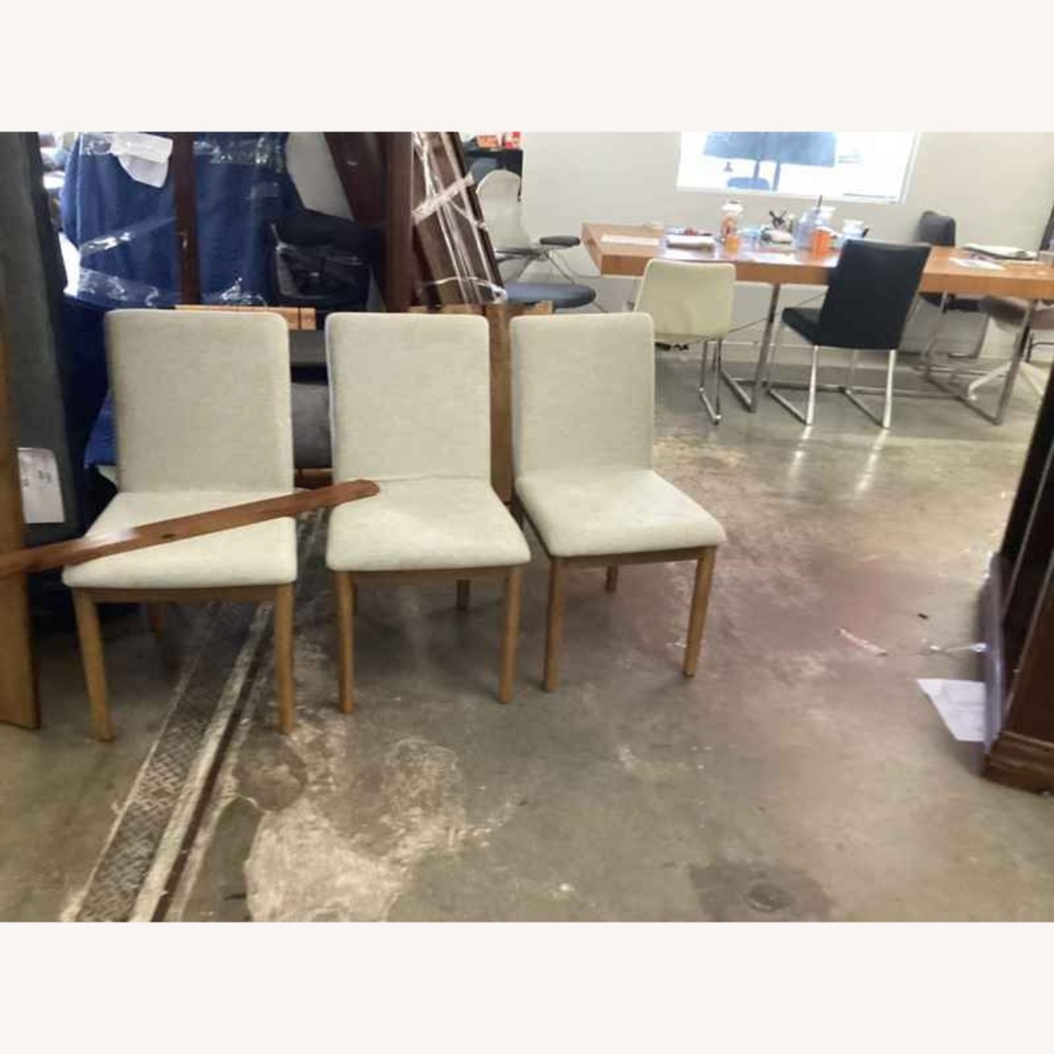 Ashley Furniture Mango Wood Isanti Dining Set - image-14