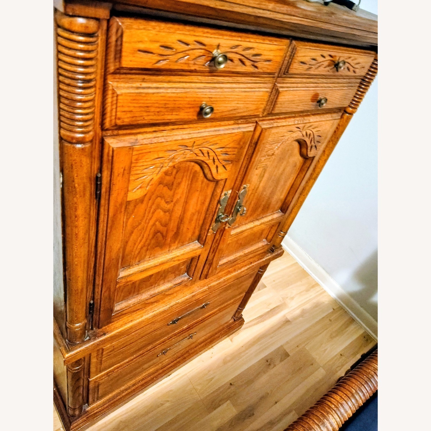 Vintage/Antique Dresser Chester - image-6