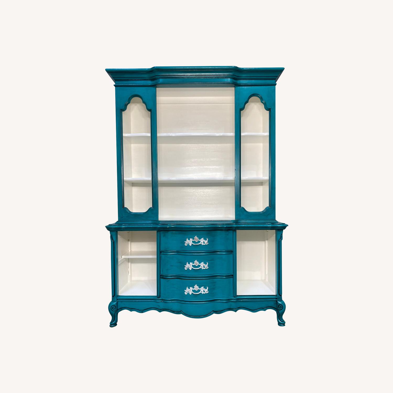 Turquoise French Provincial Bassett Open Hutch - image-0