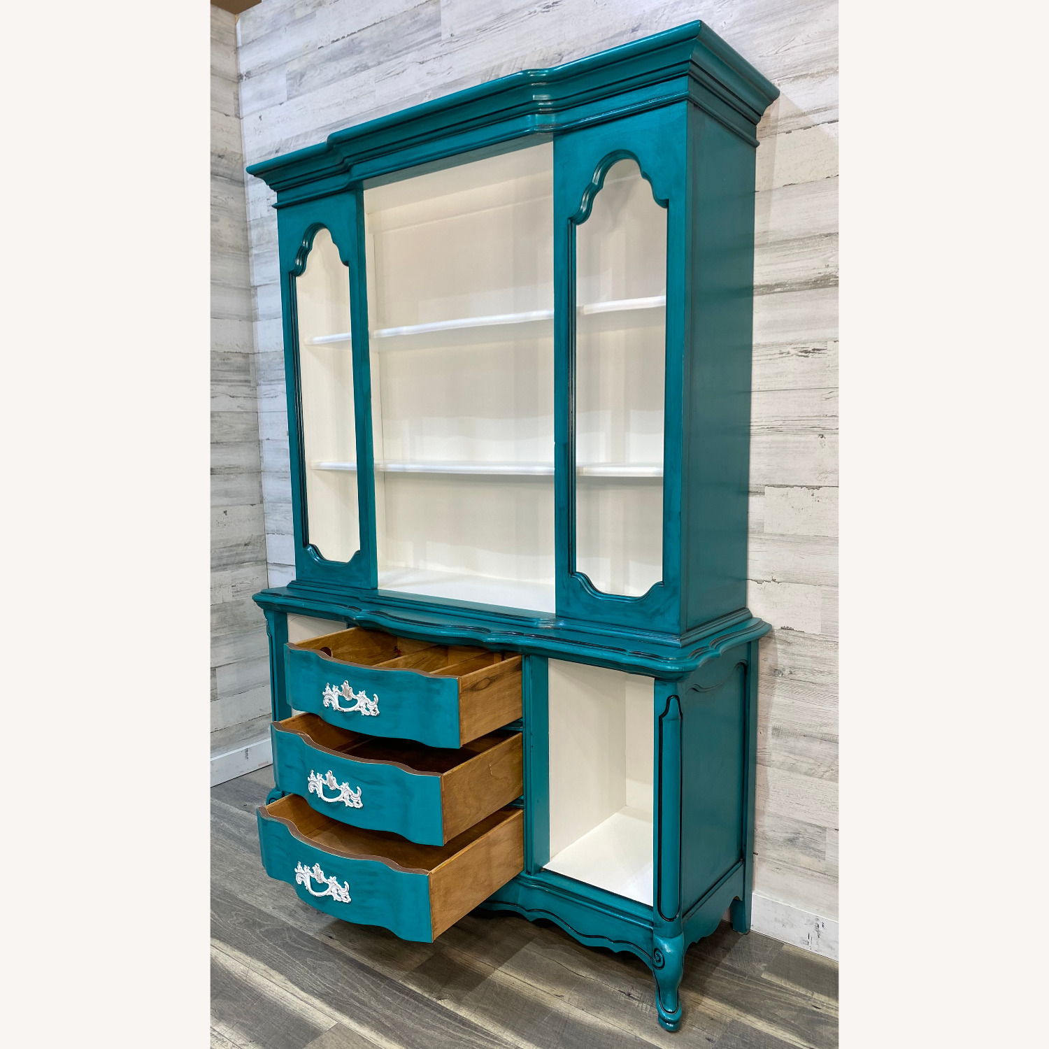 Turquoise French Provincial Bassett Open Hutch - image-5