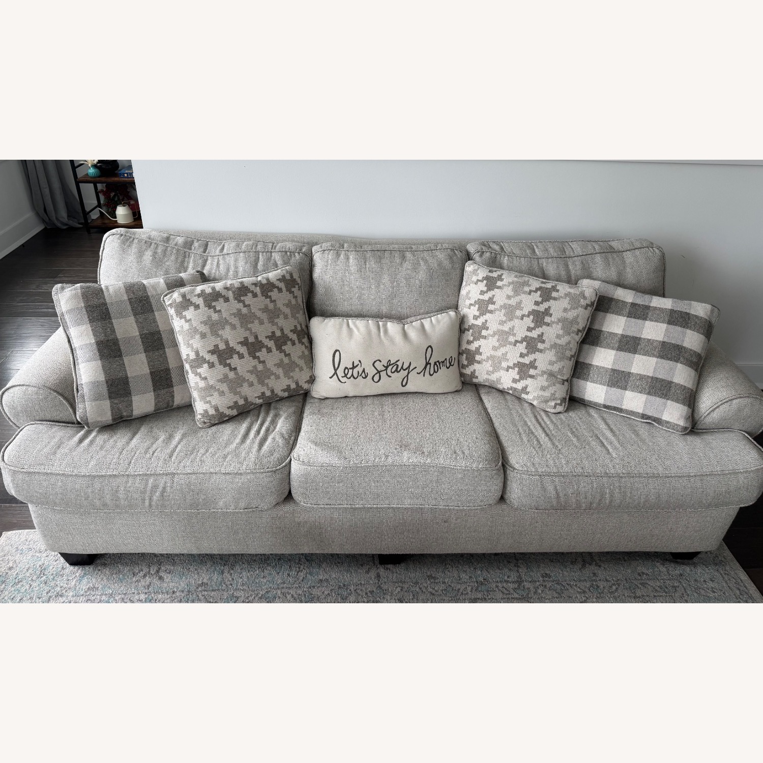 Raymour & Flanigan Shiloh Fabric Sleeper Sofa - image-1