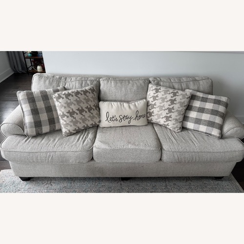 Used Raymour & Flanigan Shiloh Fabric Sleeper Sofa for sale on AptDeco