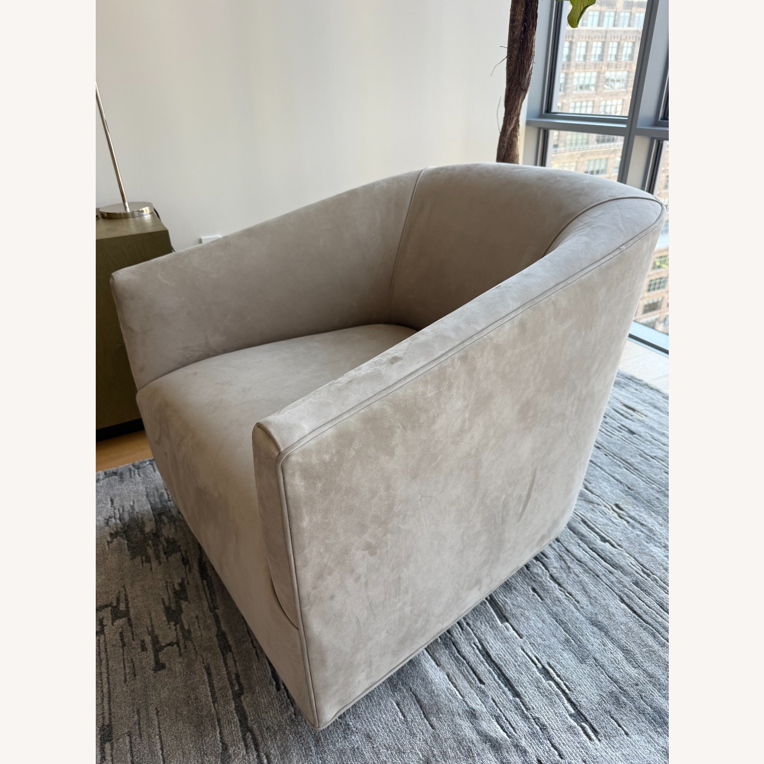 Restoration Hardware 1950s Italian Shelter Arm Leather Swivel Chair - image-2