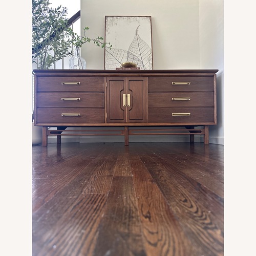 Used Mid Century Modern Bassett Dresser for sale on AptDeco
