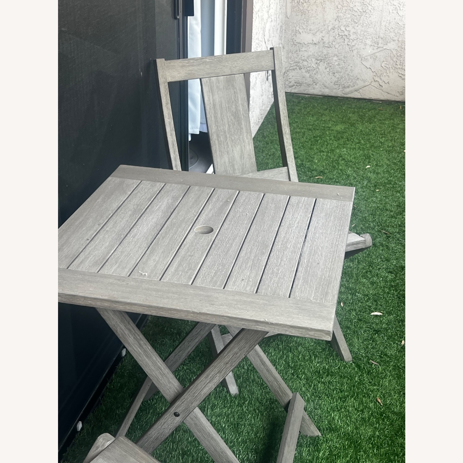 Pottery Barn Indio Eucalyptus Light Gray Wood Patio Furniture - image-3