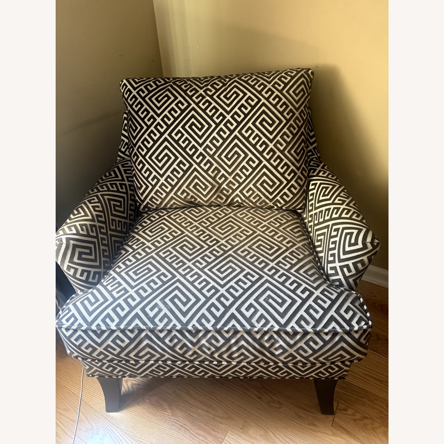 Raymour Flanigan Accent Chair AptDeco