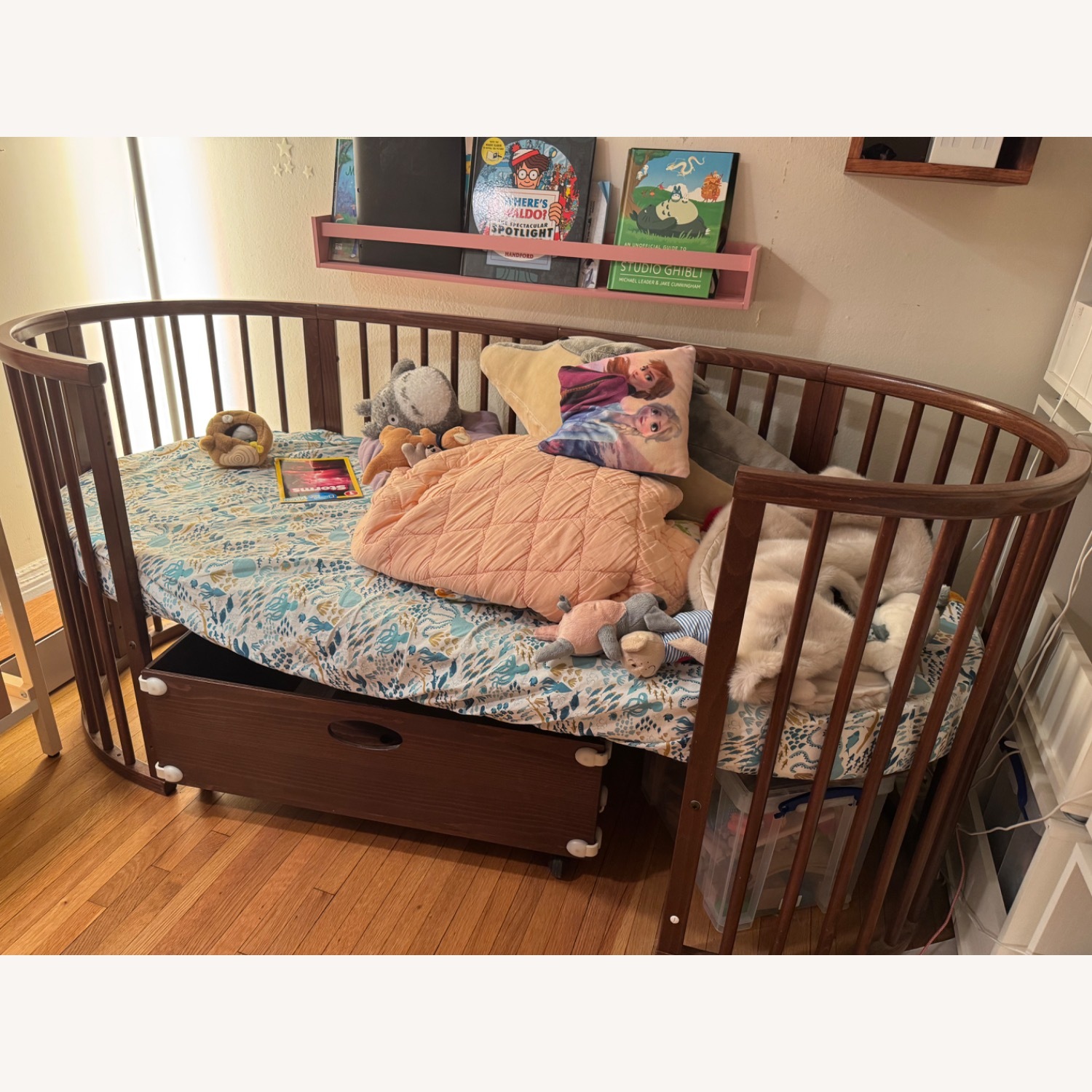 Stokke Sleepi Crib V2 w Extension Underbed Drawer - image-2