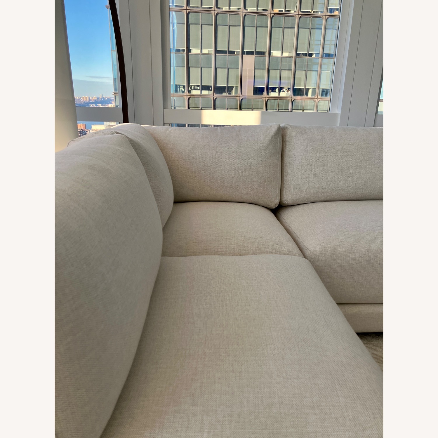 Rooms To Go Clemens Modular White Fabric 3+ Piece Sectional - image-8