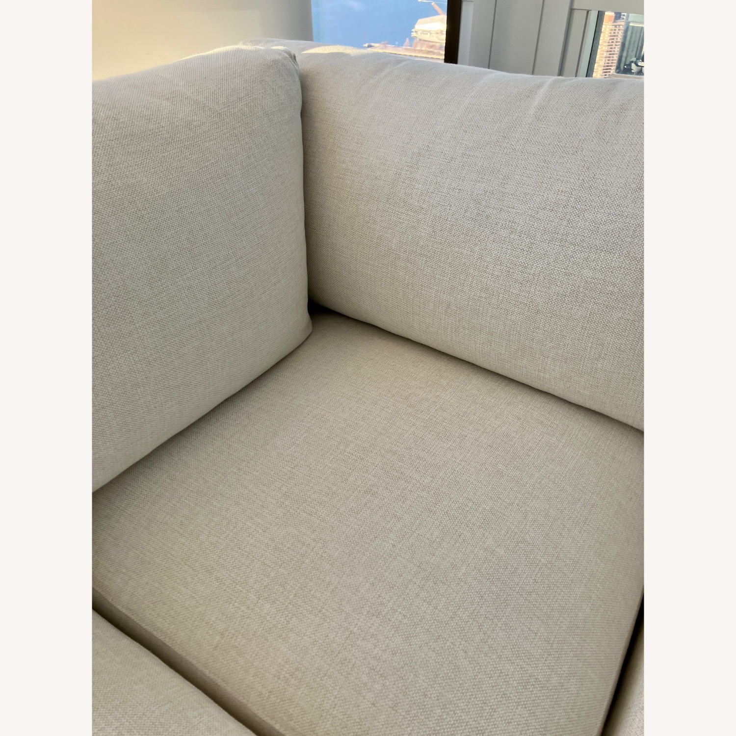 Rooms To Go Clemens Modular White Fabric 3+ Piece Sectional - image-15