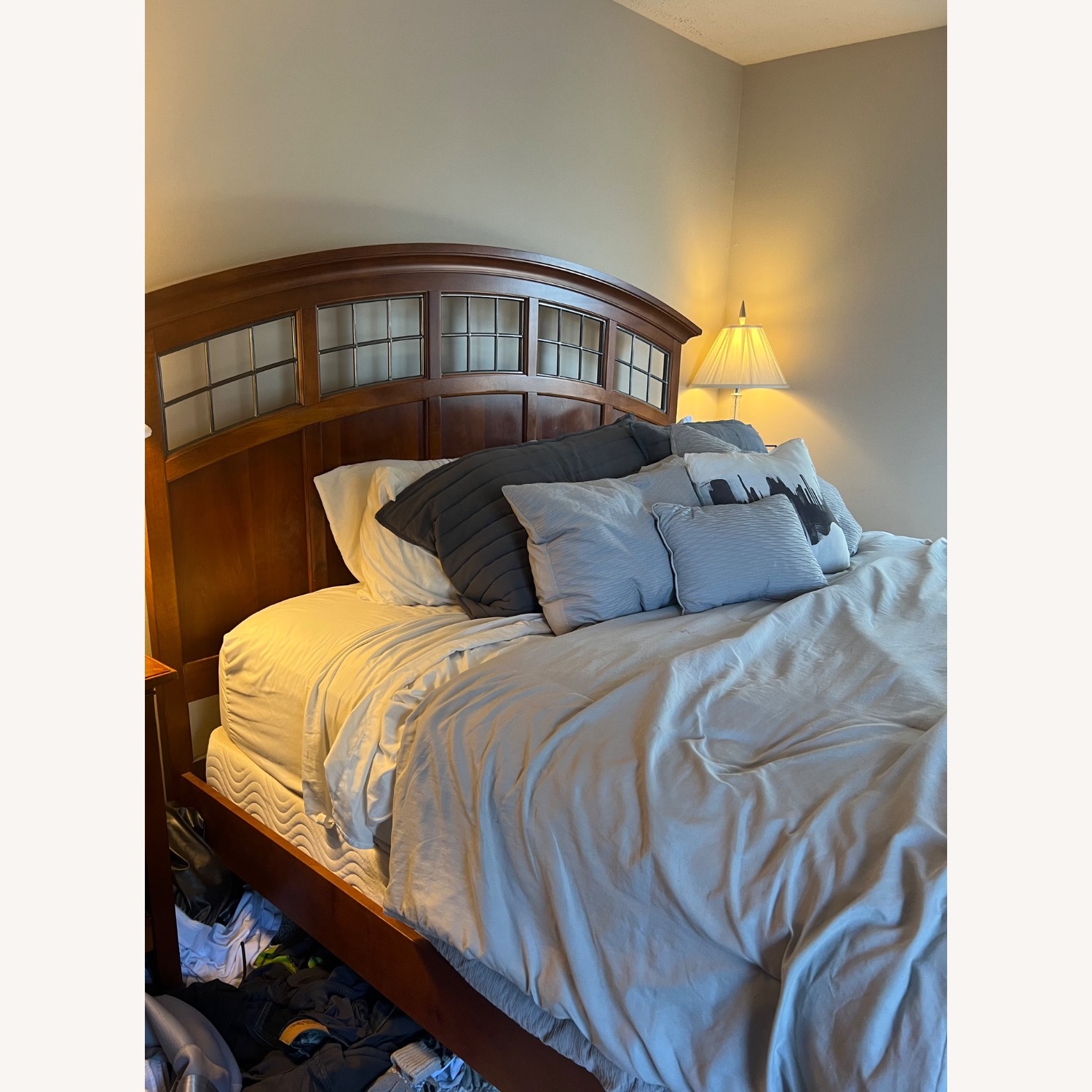 Stanley Furniture Wood King Bed - image-3