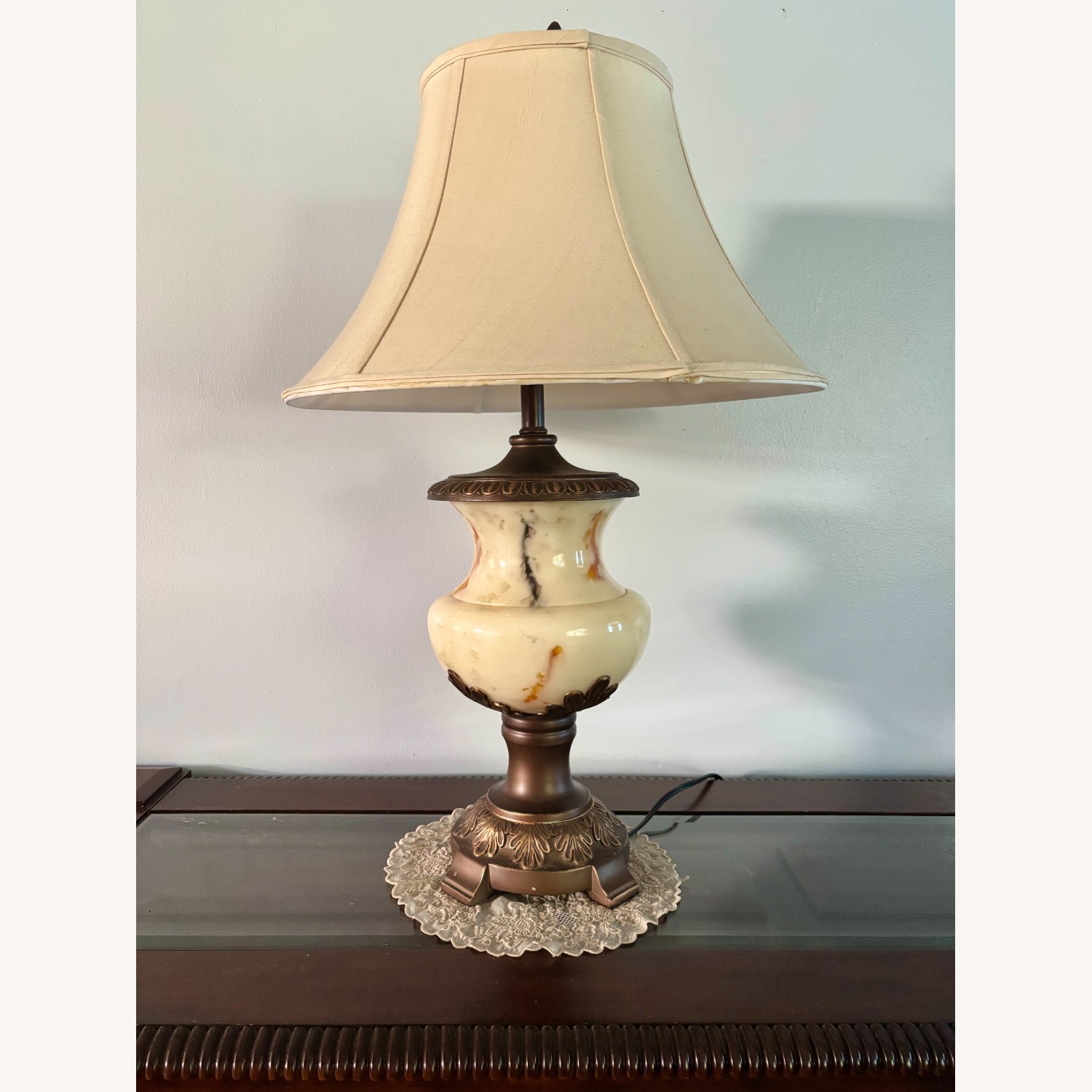 French handcrafted Table Lamp - image-1