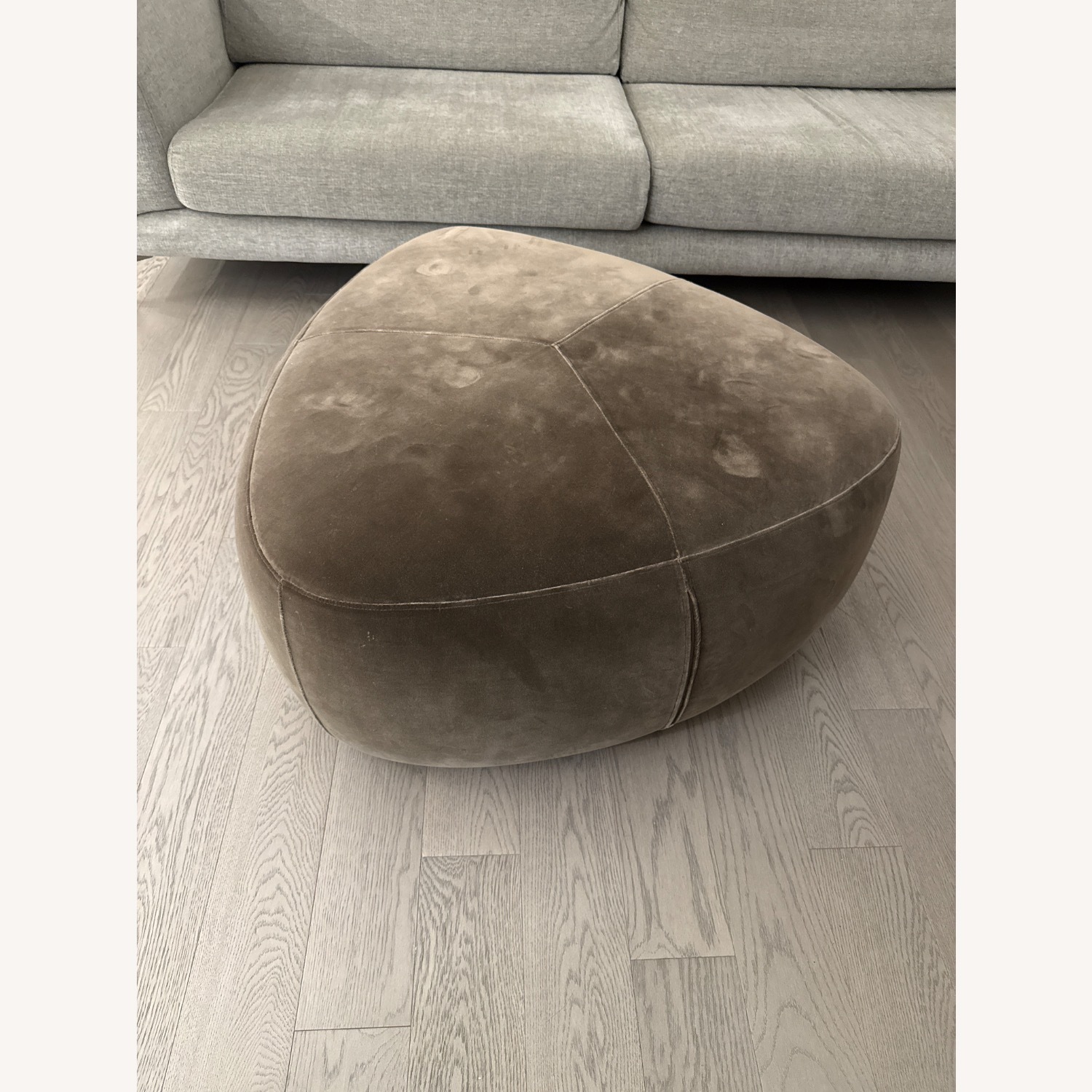 BoConcept Bermuda Footstool Dusty Brown Cotton - image-4