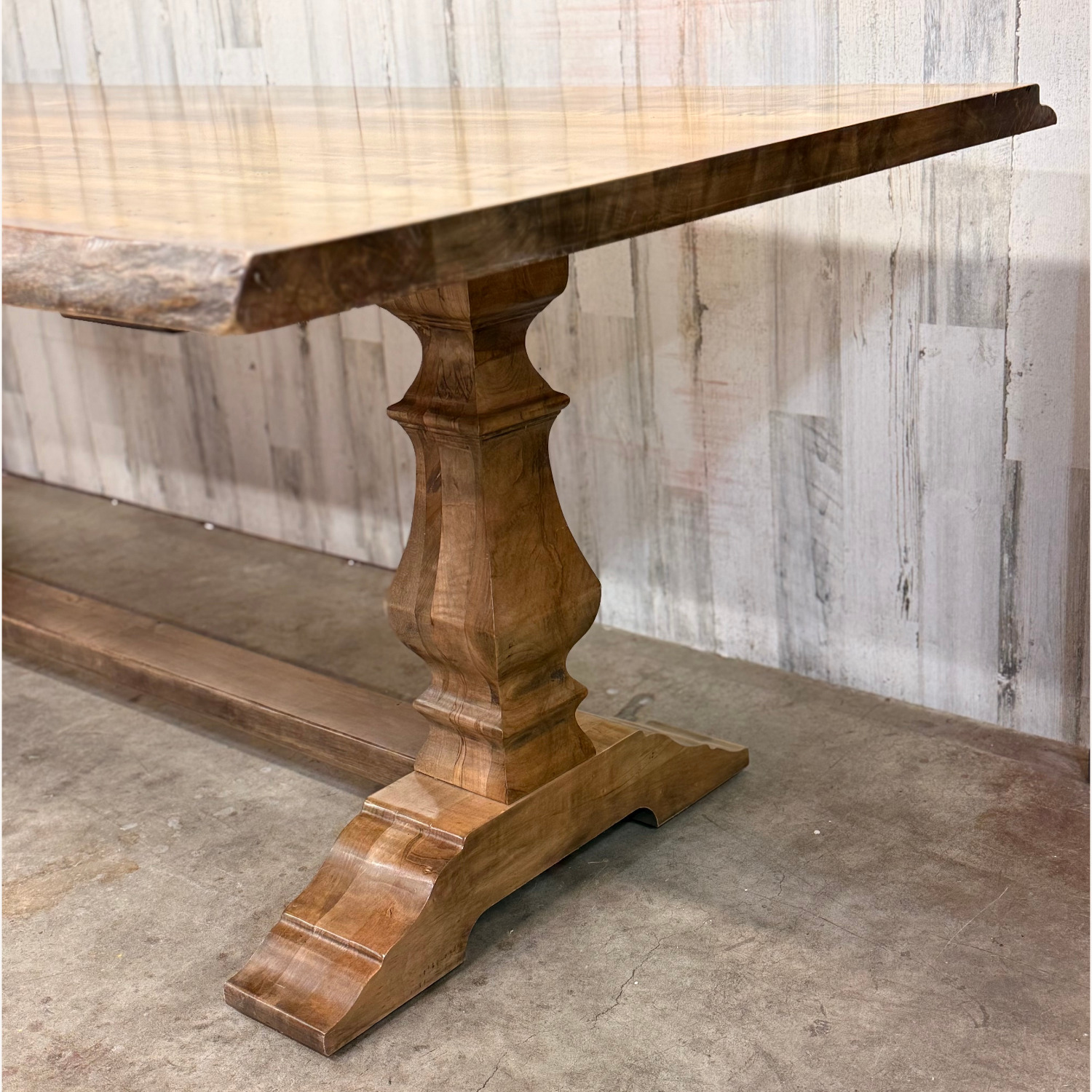 Bassett Maple Dining Table with 10 Chairs - image-9