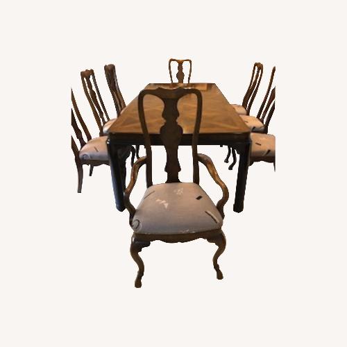 Used Classic Drexel Heritage Dining Set for sale on AptDeco
