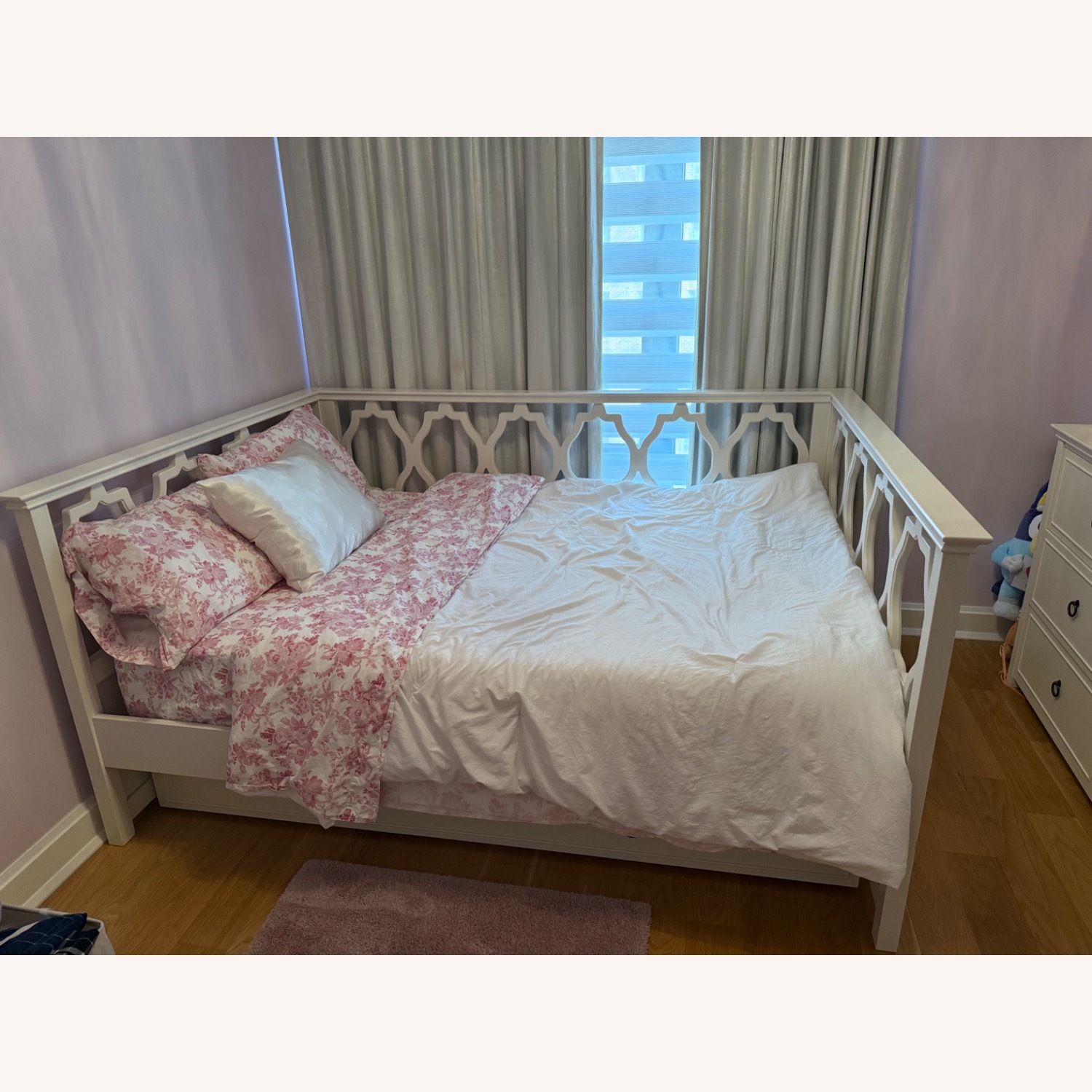 Pottery Barn Teen Elsie Full Daybed With Trundle - image-1