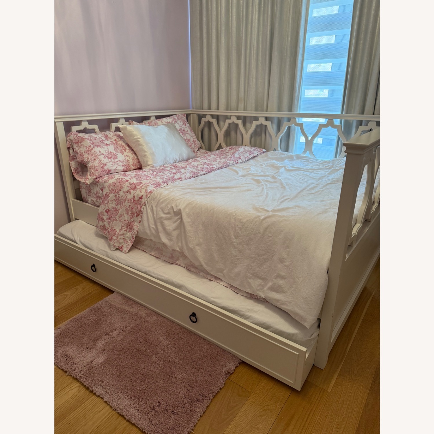 Pottery Barn Teen Elsie Full Daybed With Trundle - image-2