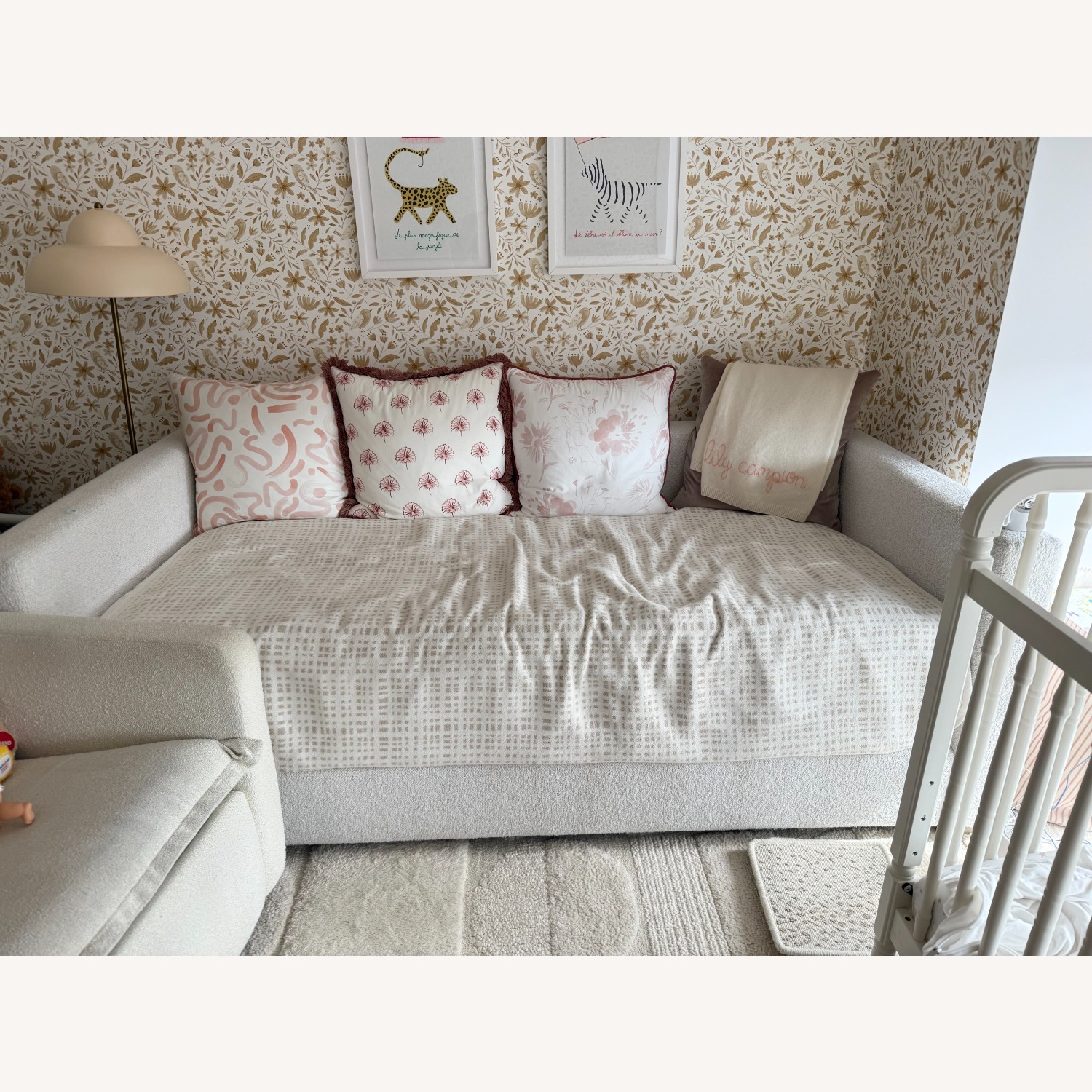 Pottery Barn Jamie White Boucle Daybed - image-5