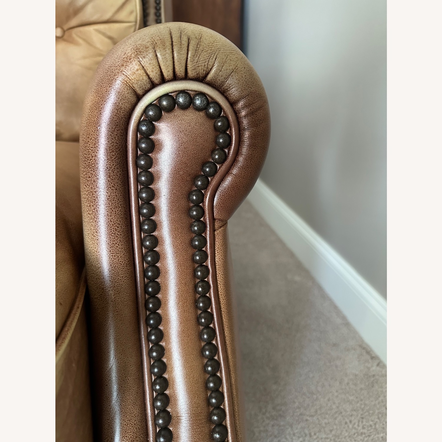 Bernhardt Miller Recliner  - image-9