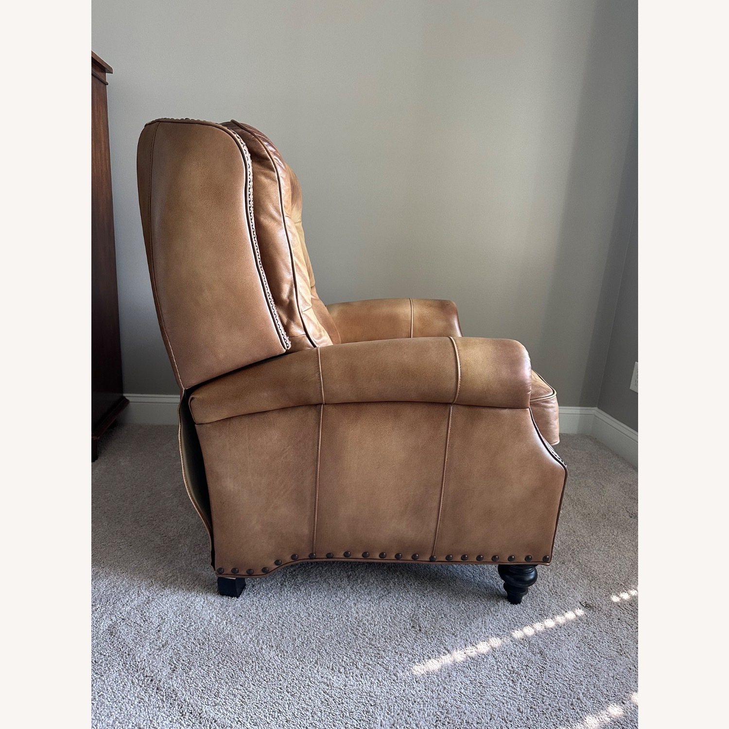 Bernhardt Miller Recliner  - image-2