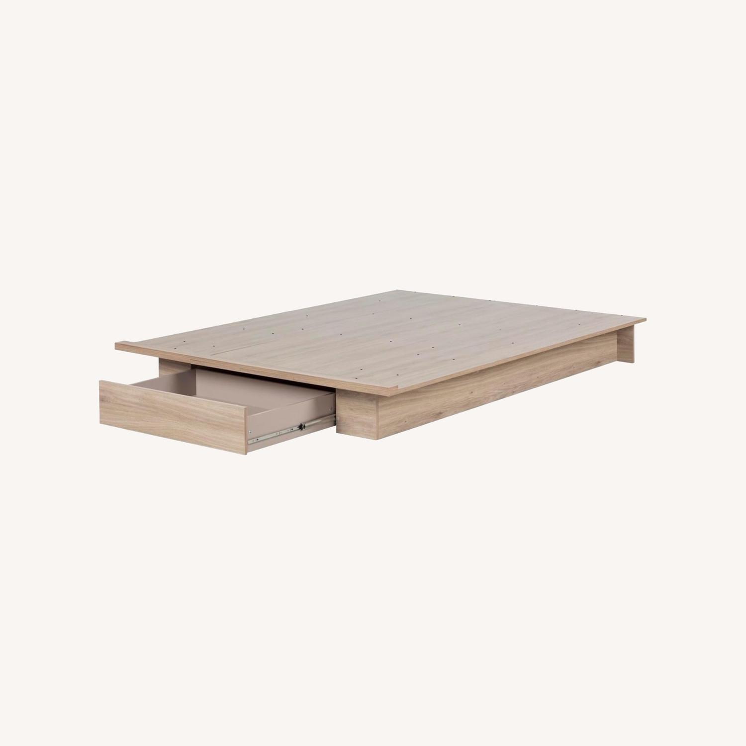 Tao Platform Bed With Drawer Queen Size - image-0