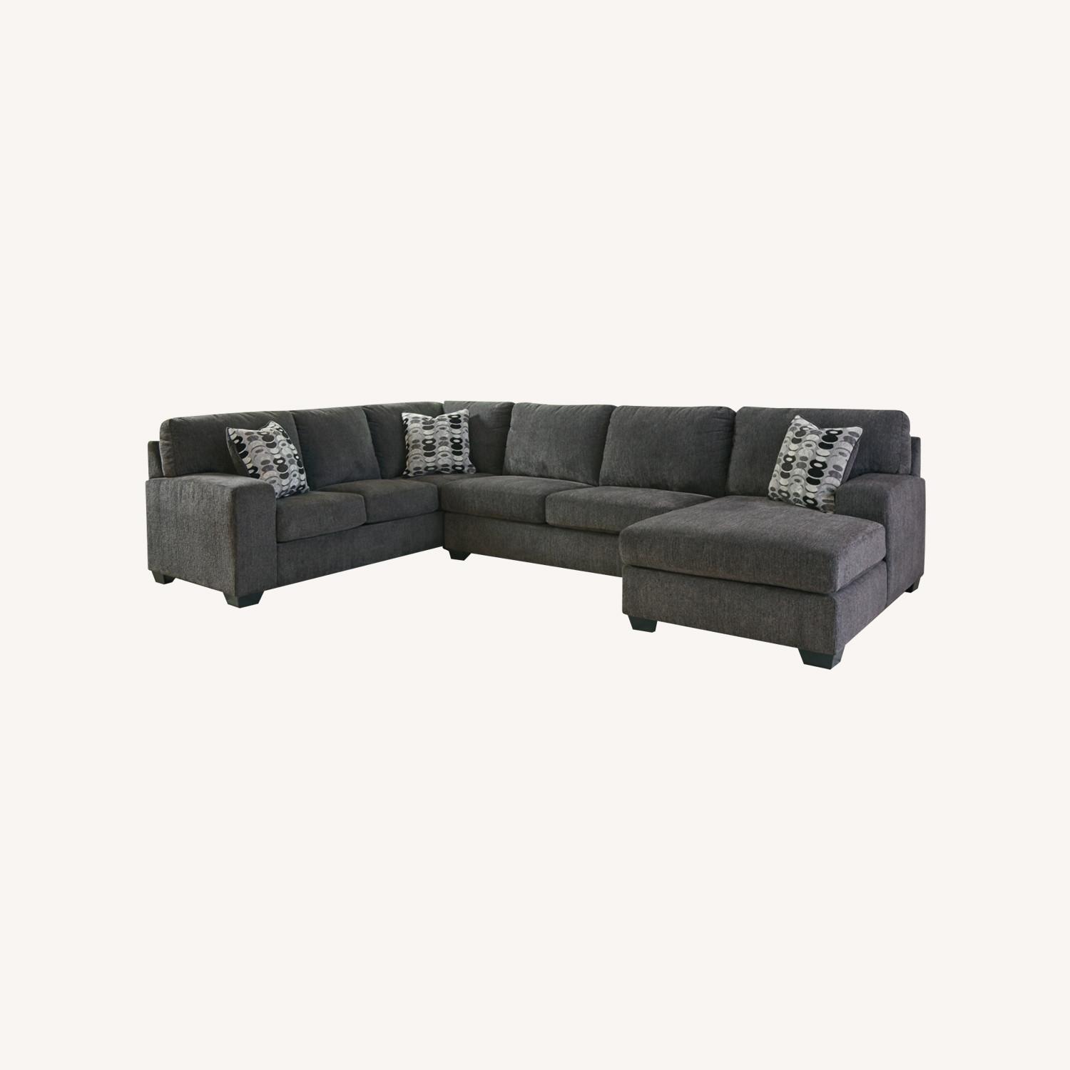 Ashley Furniture Ballinasloe Gray Sectional Sofa with Chaise - image-0