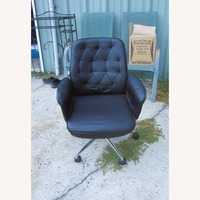 Rolling Black Office Chair Chrome Frame