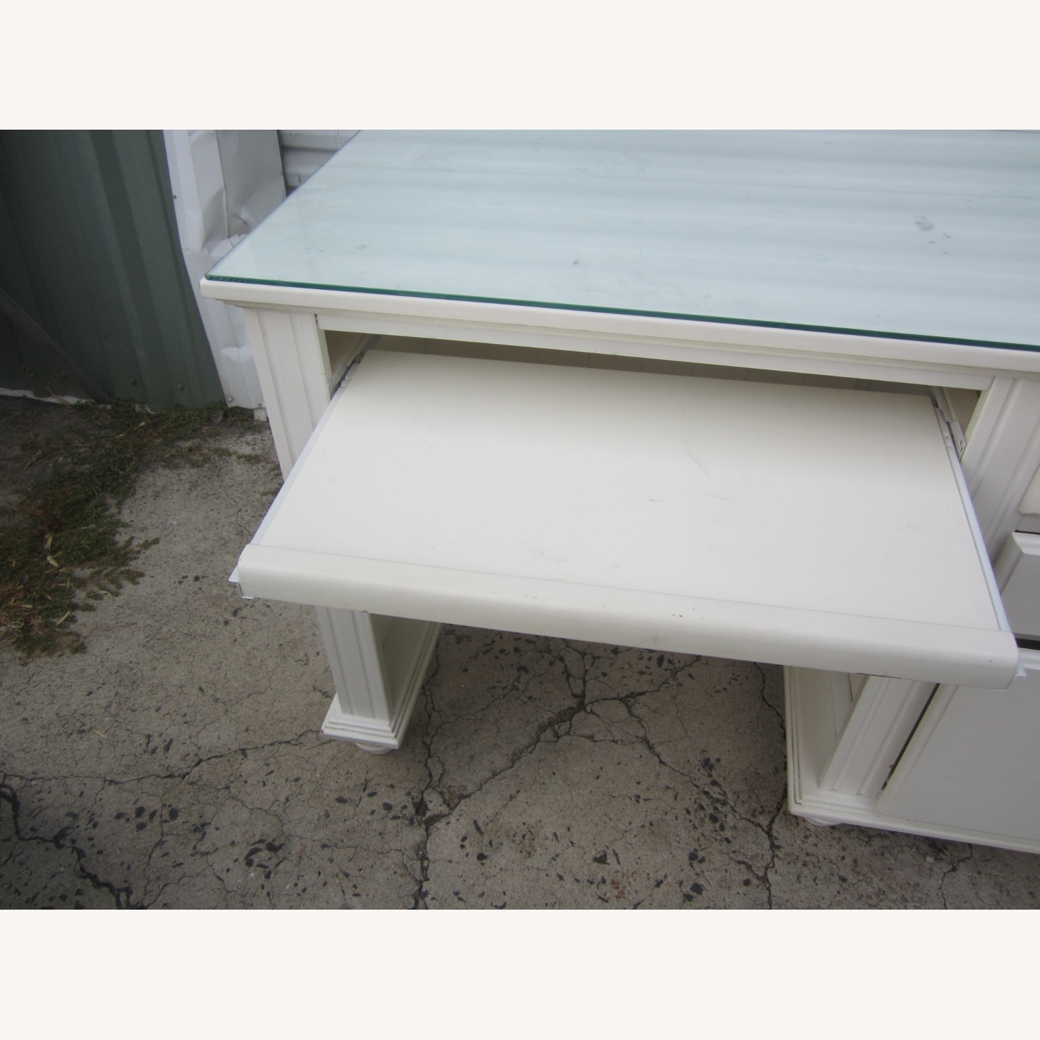 VTG White Wood Computer Desk - image-3