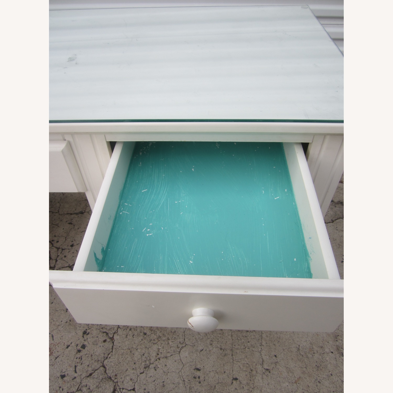 VTG White Wood Computer Desk - image-2