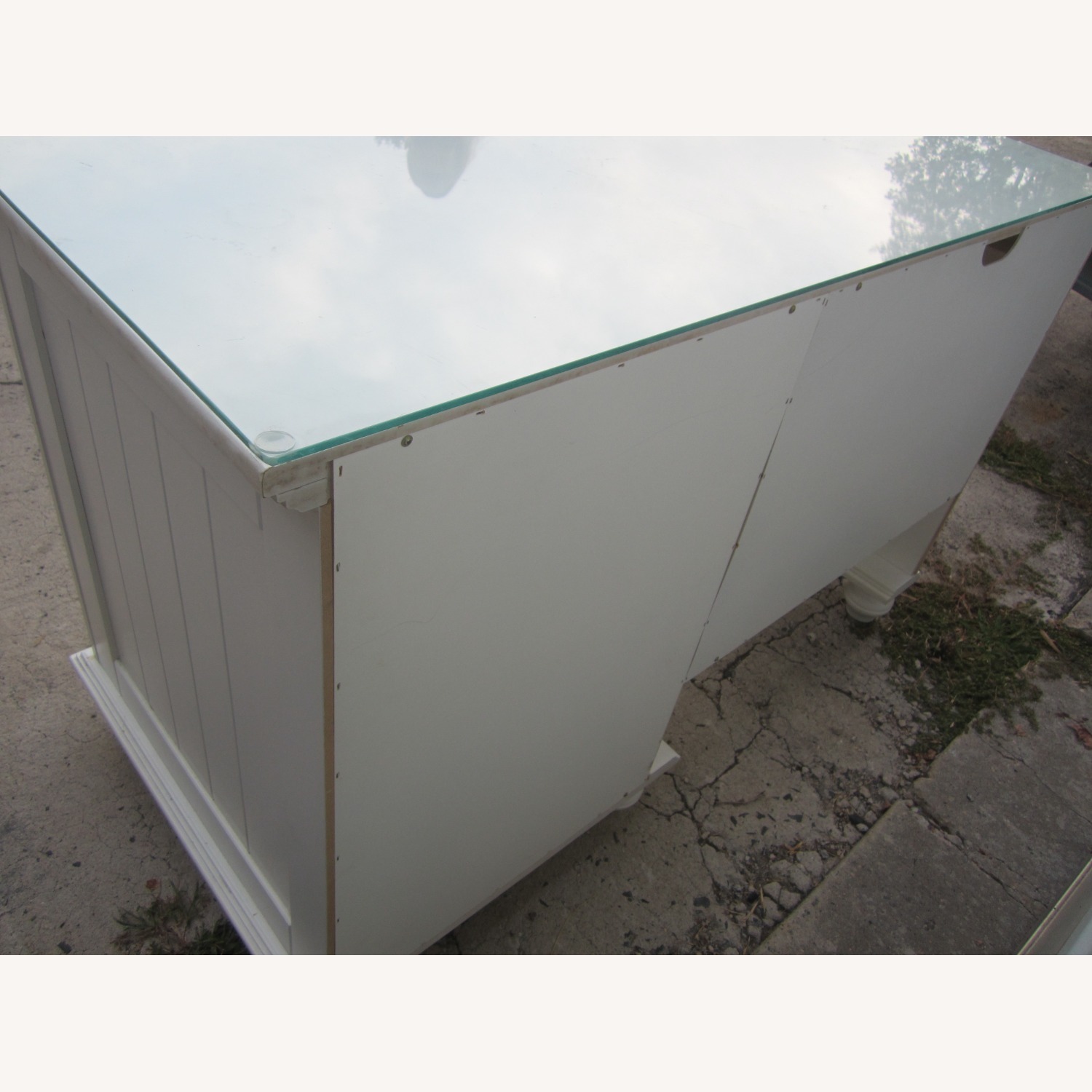 VTG White Wood Computer Desk - image-6