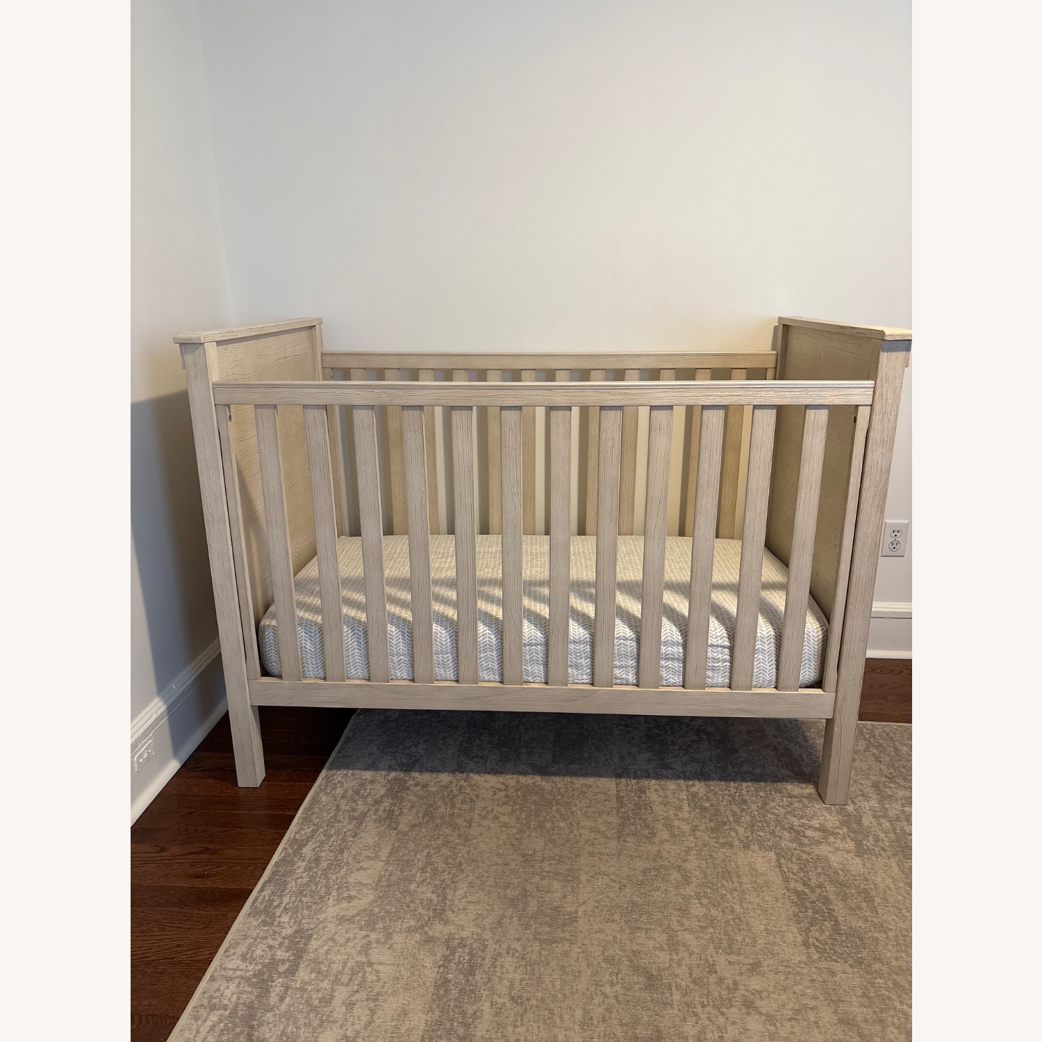 Pottery Barn Kids Rory Crib in Weathered White AptDeco