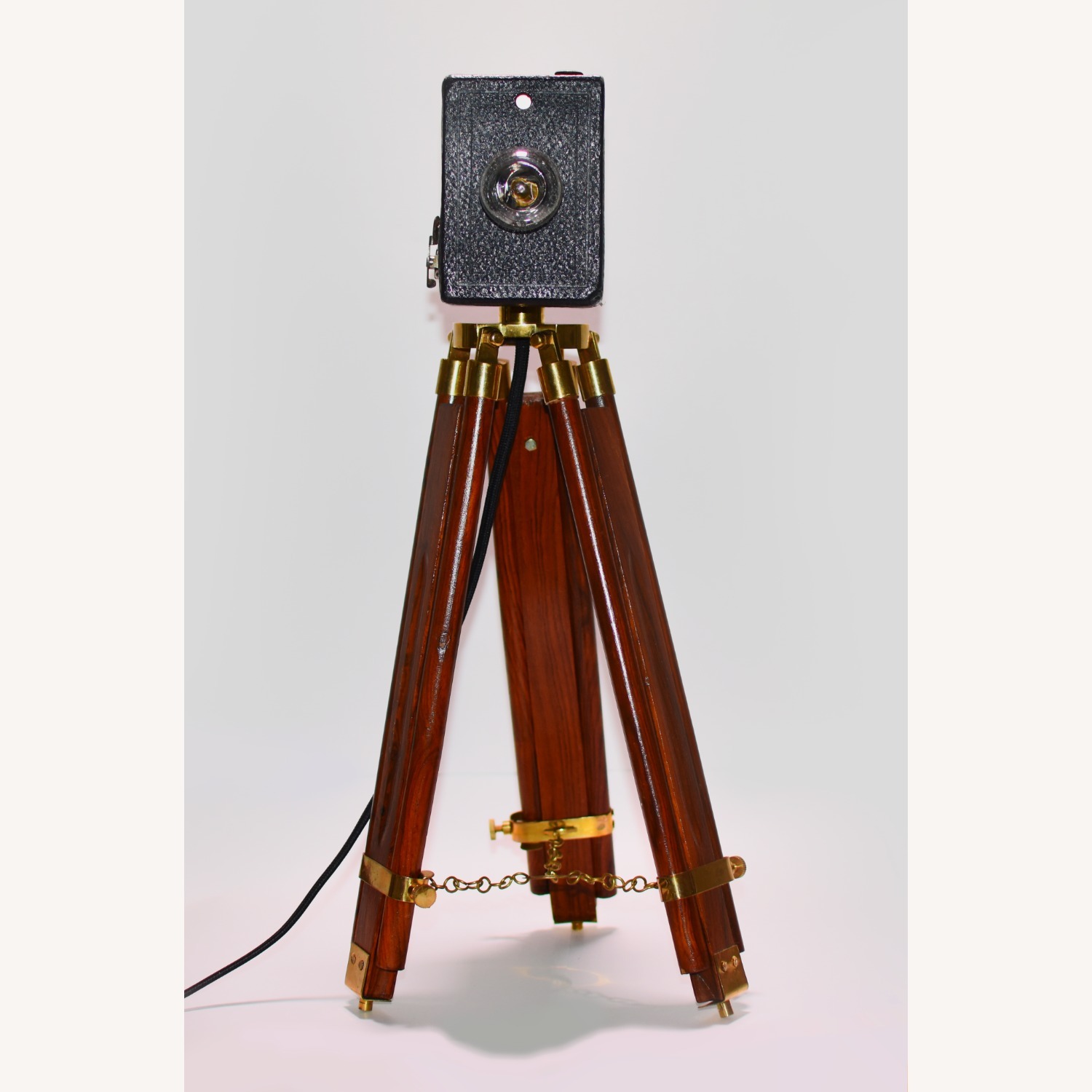 Vintage-Style Camera Lamp on Wooden Tripod - image-1