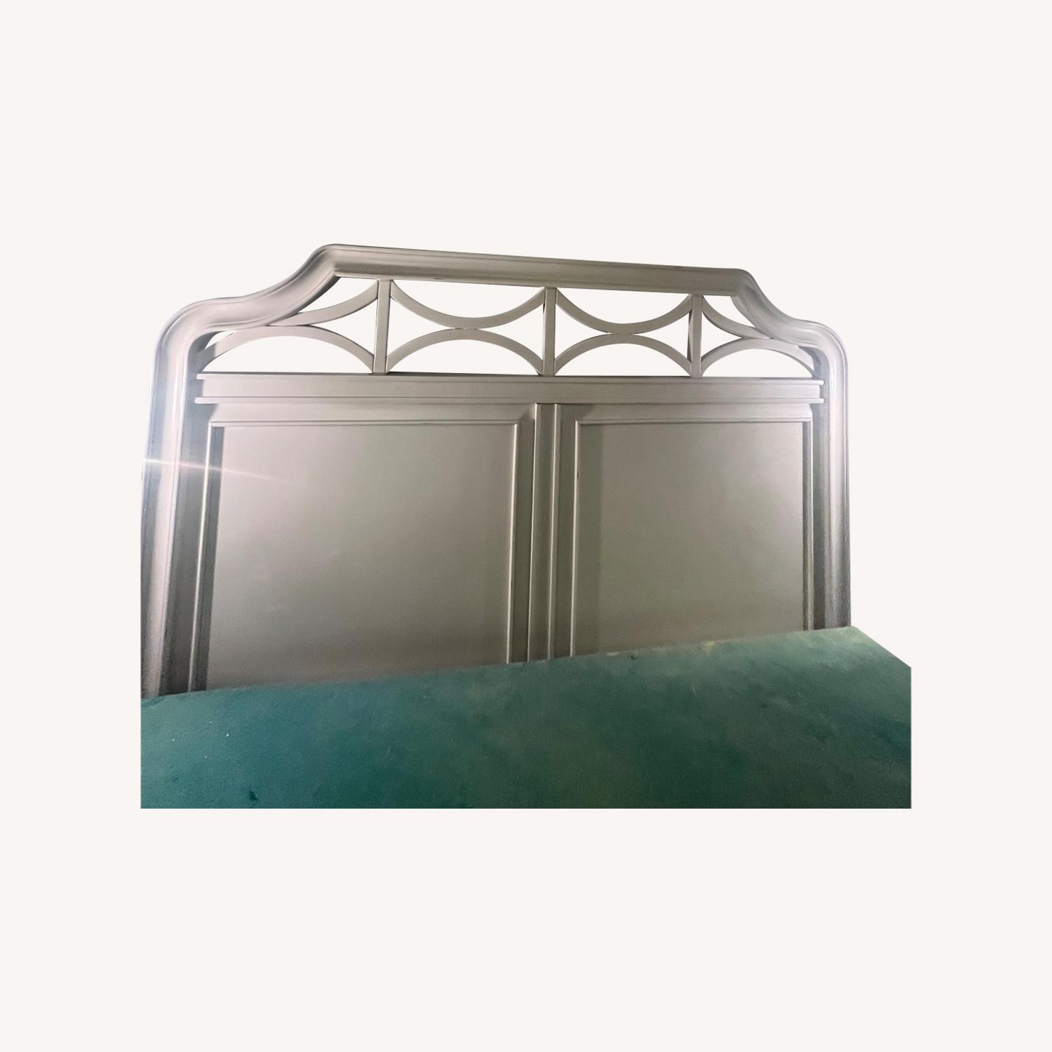 Bob's Discount Furniture Mystic Bay White Queen Bed - image-8