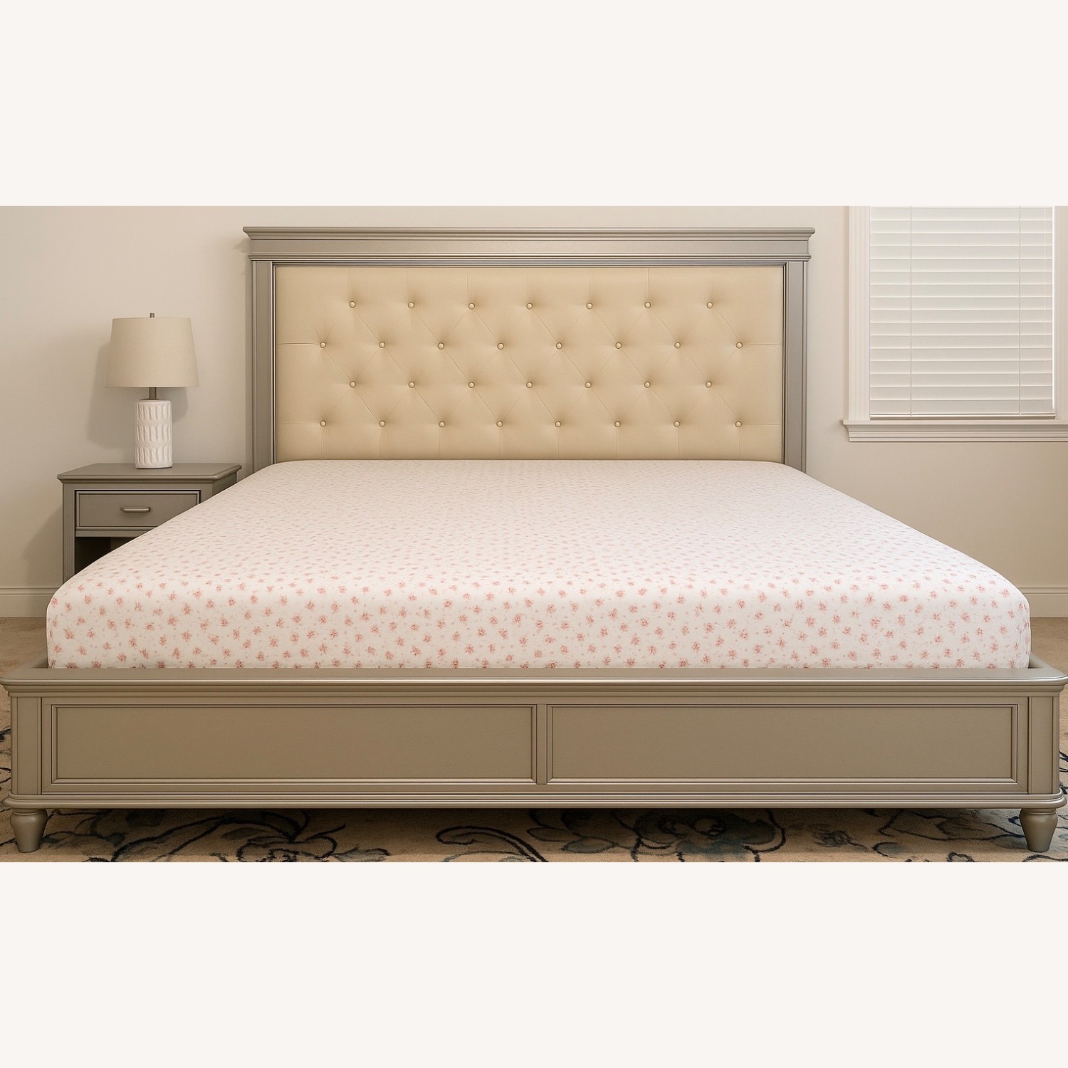 King Size bed - image-2