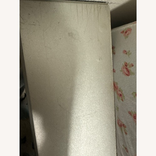 Used King Size bed for sale on AptDeco