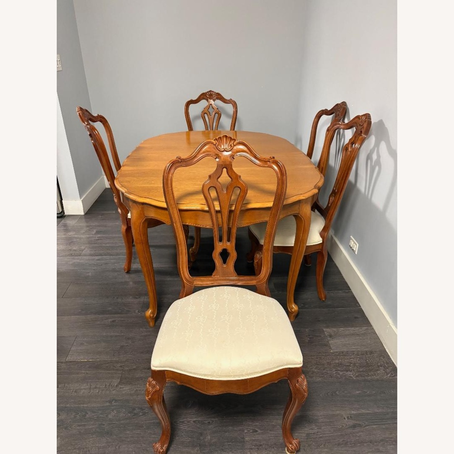 Thomasville Extendable Dining Table - image-1