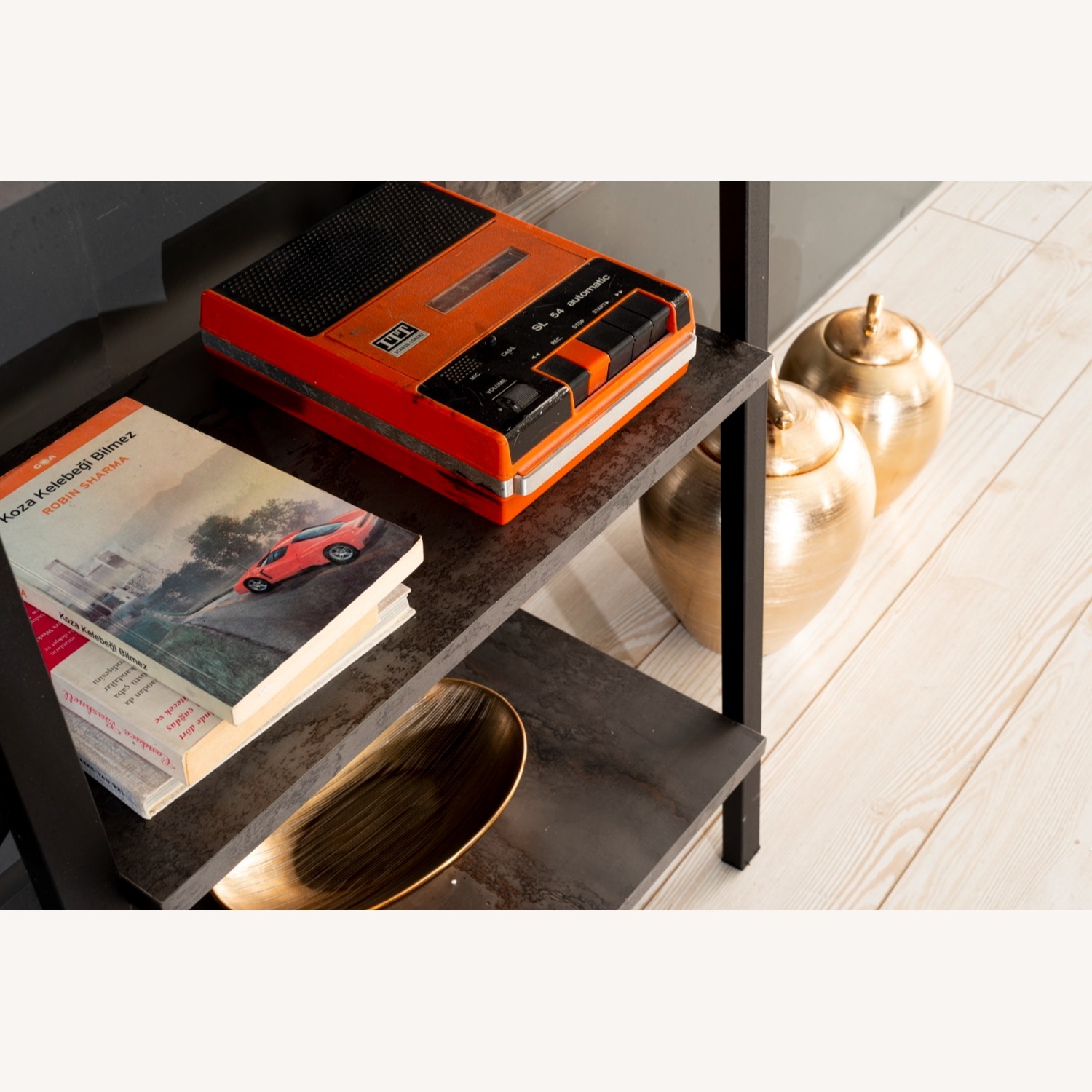 Modern Gray Metal & Wood Ladder Bookcase – 4-Tier - image-4