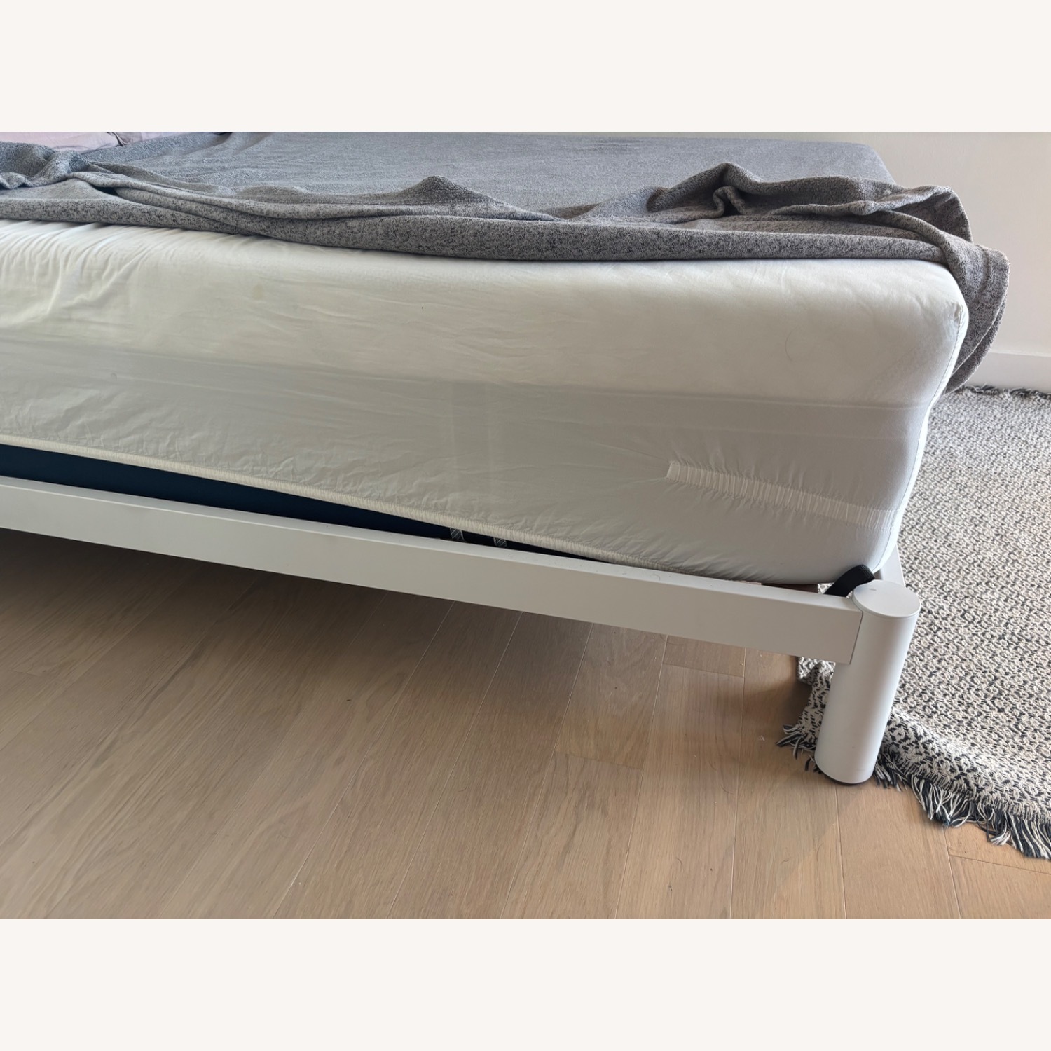 Casper Platform Full Bed with Headboard - image-5