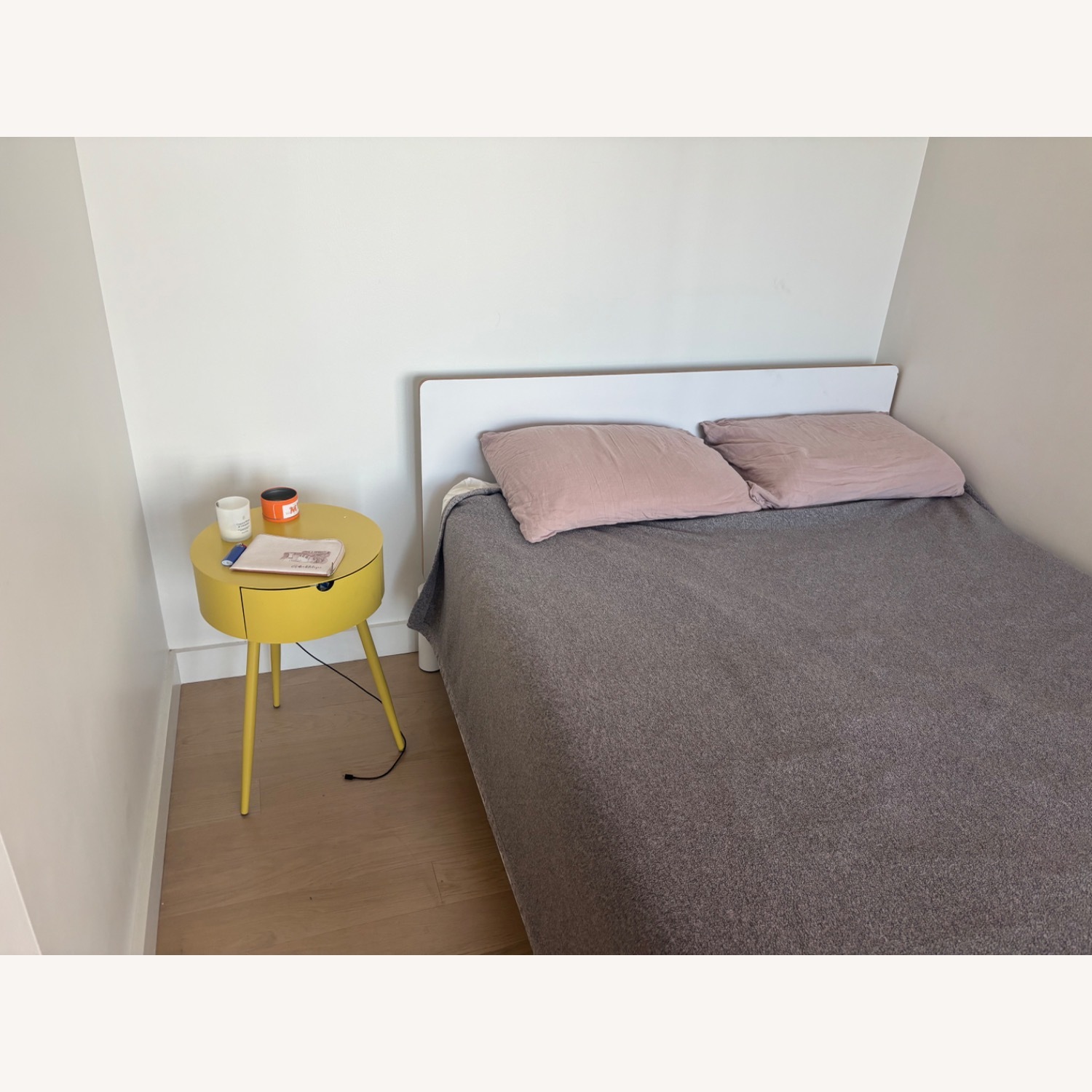 Casper Platform Full Bed with Headboard - image-2