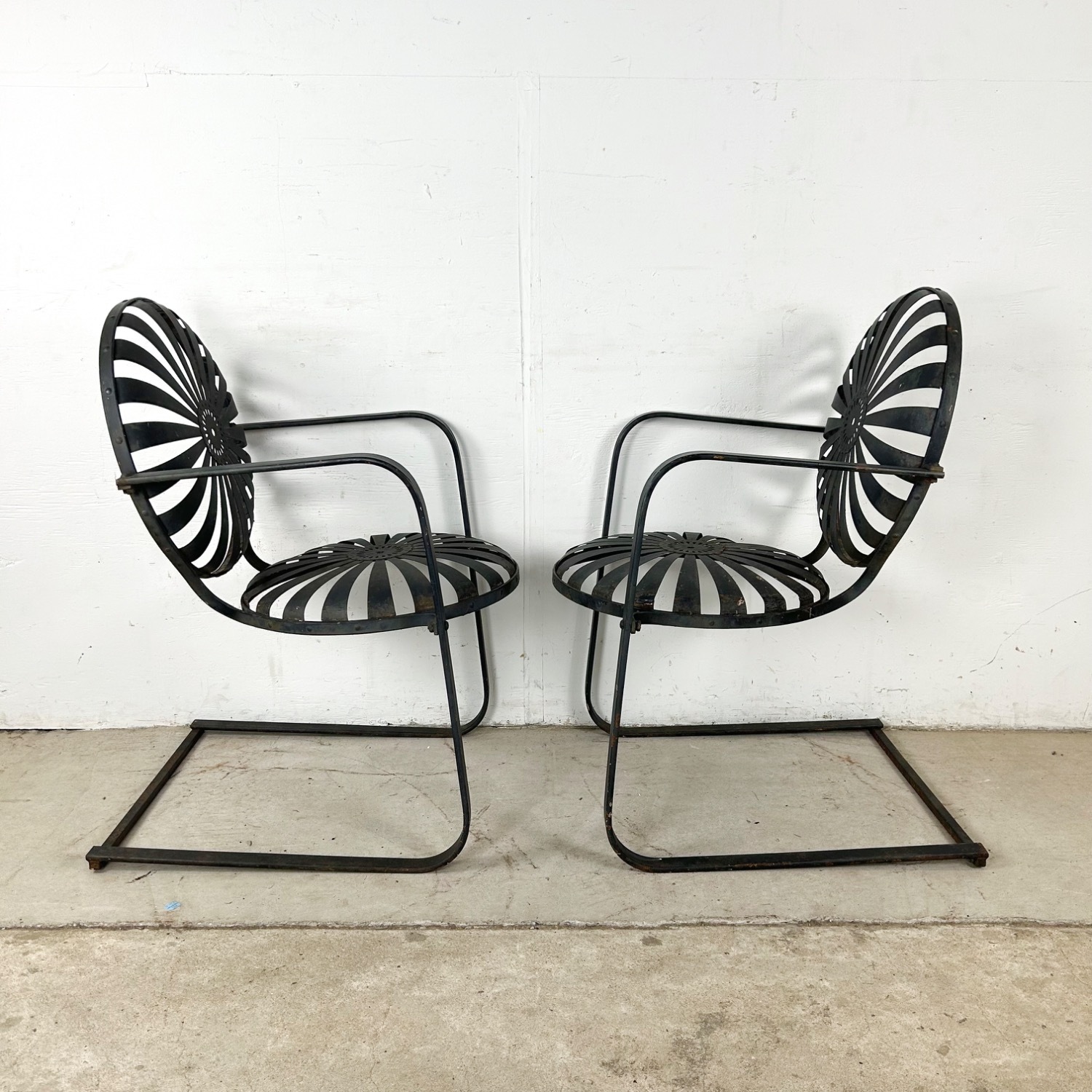 Vintage Patio Chairs attr François Carré- Pair - image-15