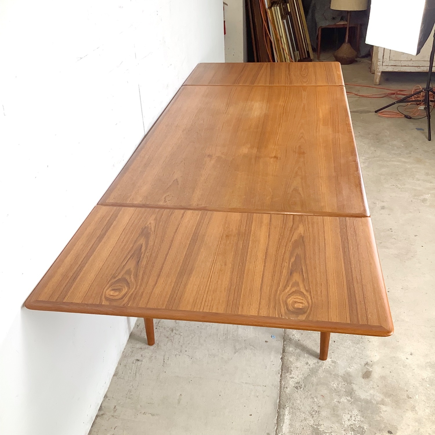 Scandinavian Modern Teak Dining Table- Moreddi - image-19