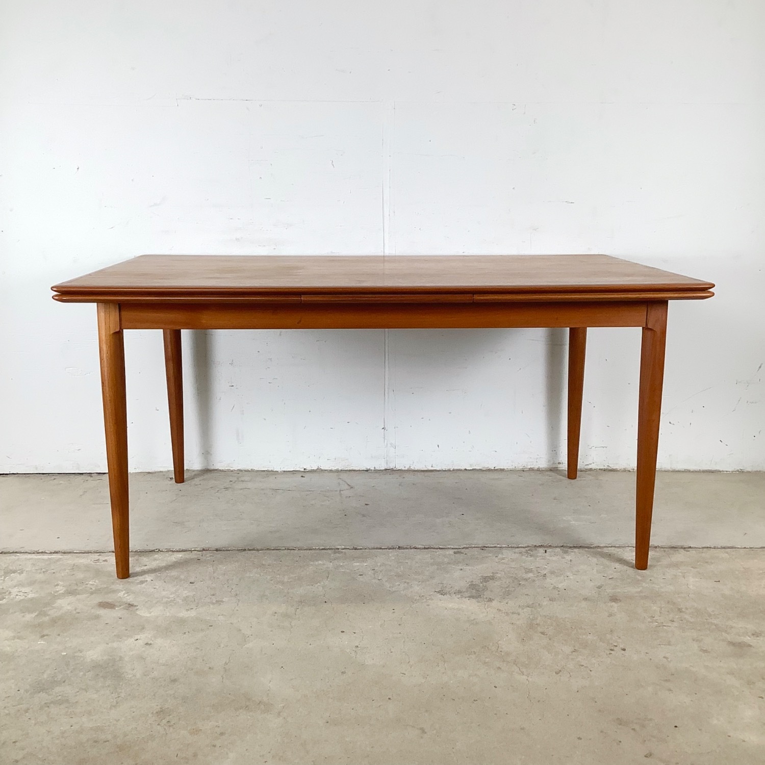 Scandinavian Modern Teak Dining Table- Moreddi - image-7