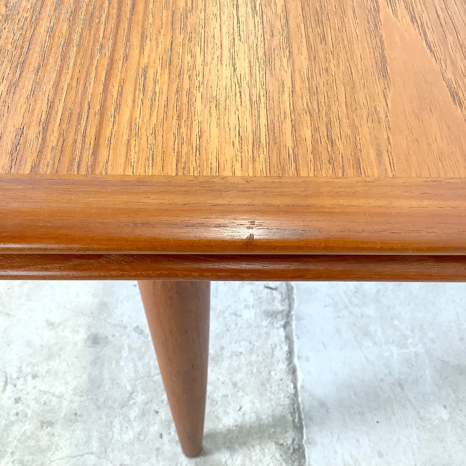 Scandinavian Modern Teak Dining Table- Moreddi - image-12