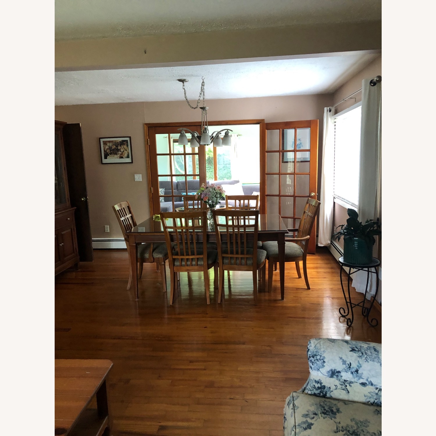 Thomasville Bridges 2.0 Dining Table and Chairs  - image-3