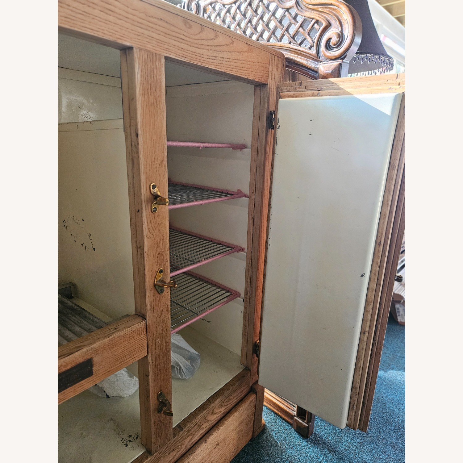 Vintage Refrigerator Ice Box Circa 1910 - image-5