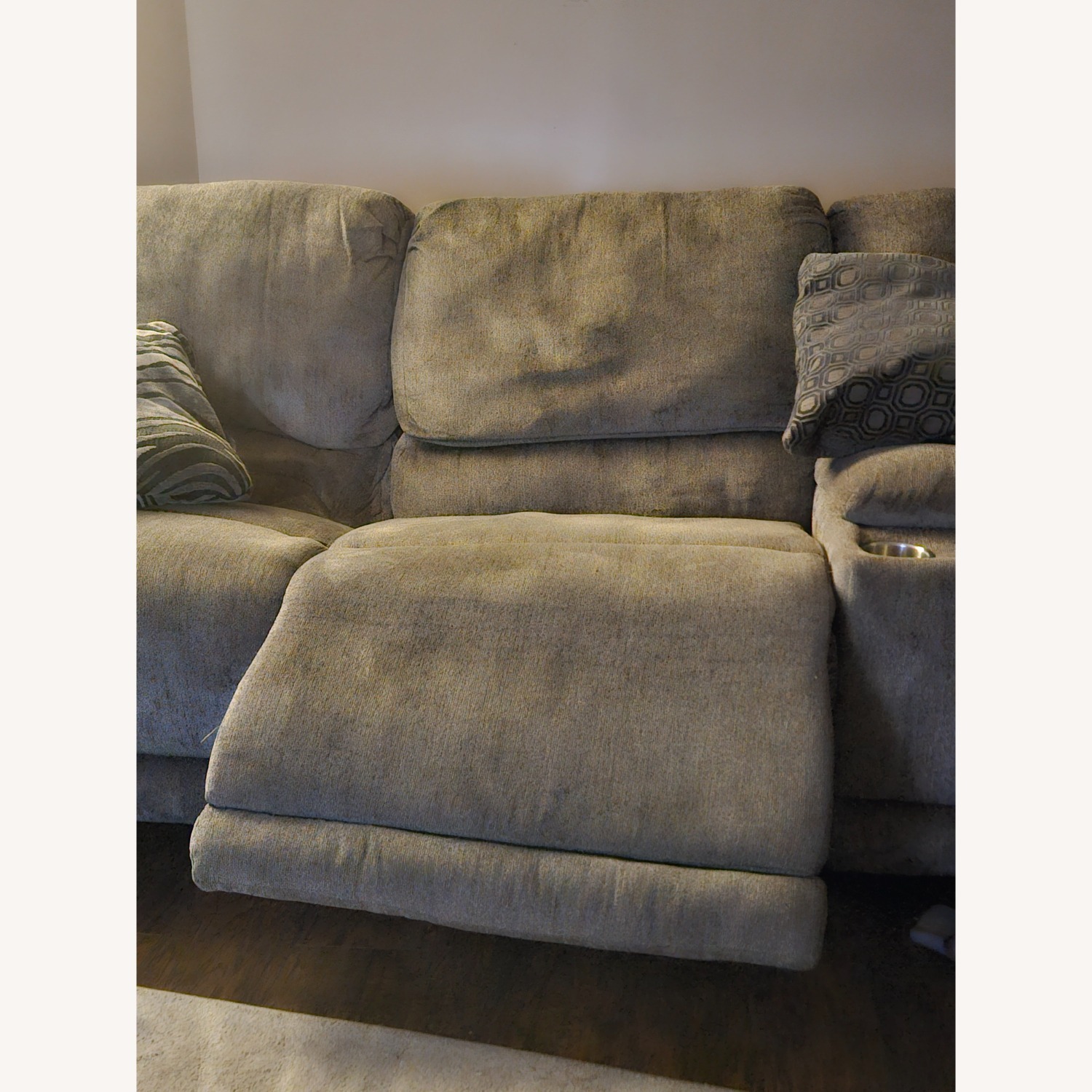 Bob's Discount Gray 6 Piece Sectional - image-3