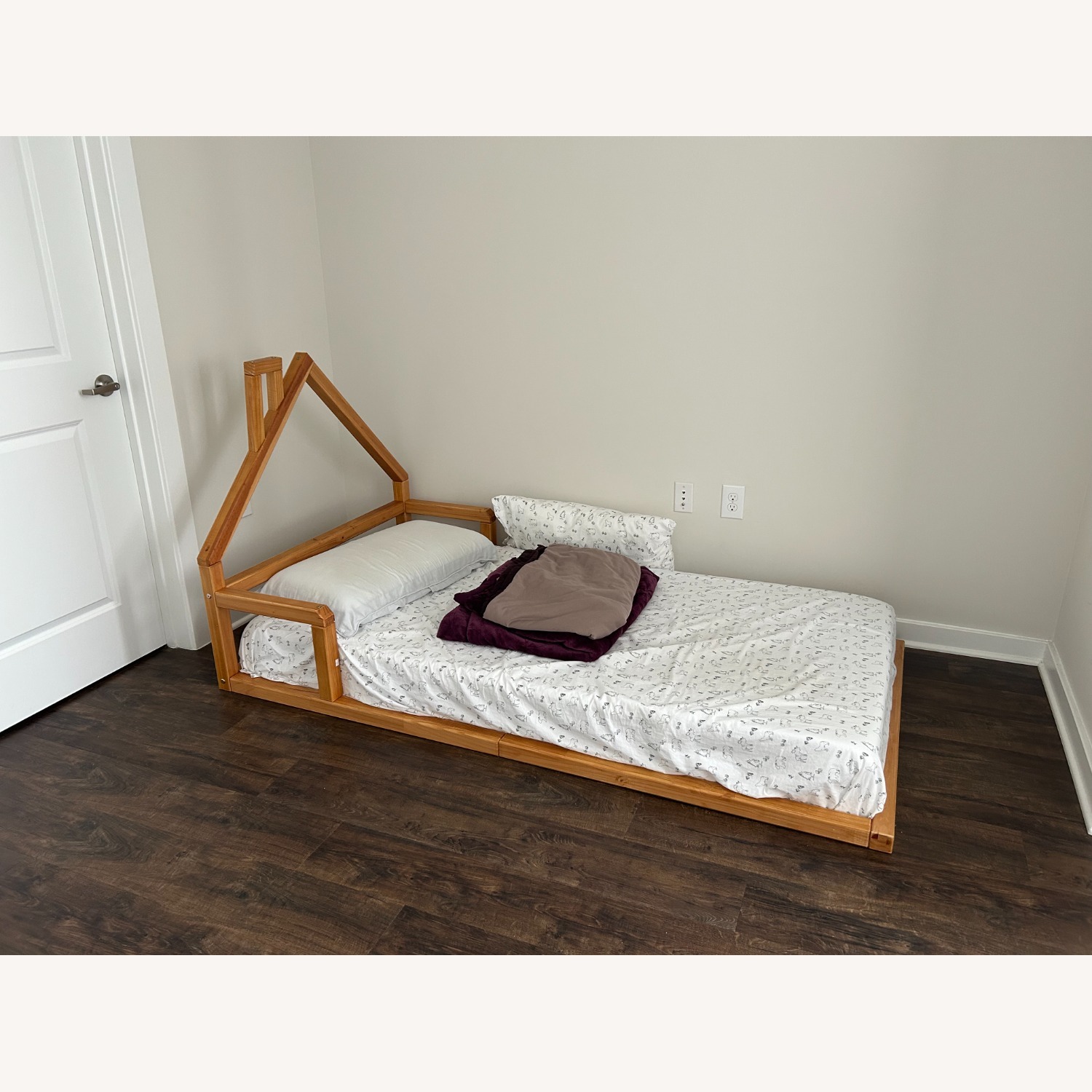 Light Brown Wood Twin Bed - image-2